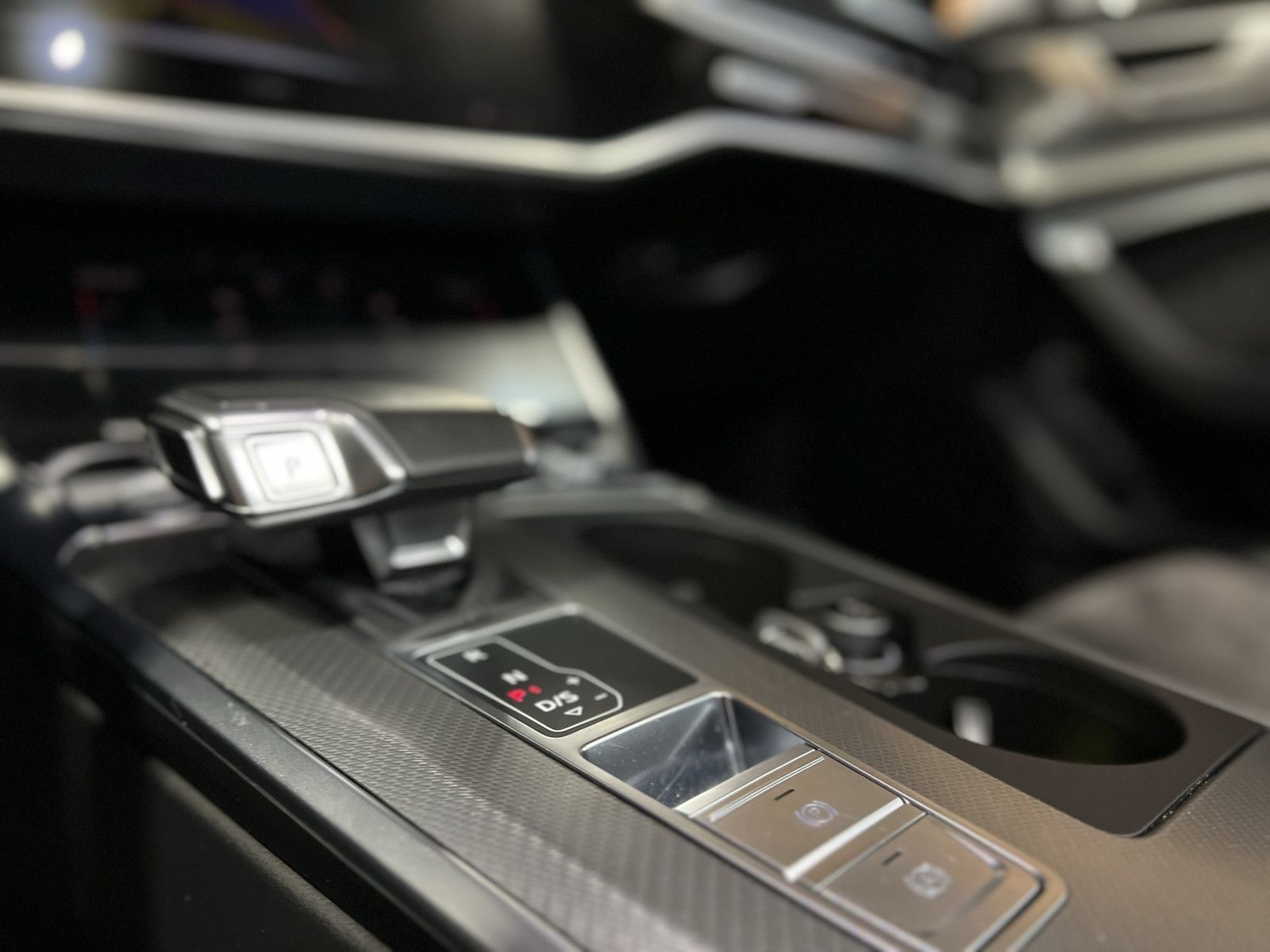 Fahrzeugabbildung Audi A6 Avant sport TDI Navi*Virtual*Kam*Memory*Leder