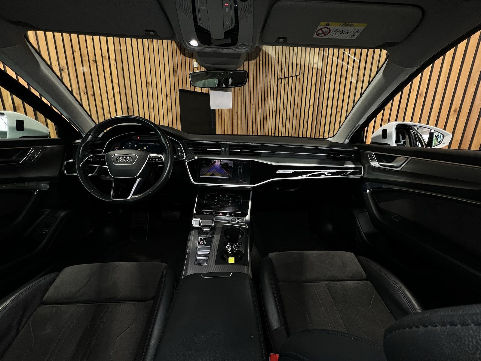 Fahrzeugabbildung Audi A6 Avant sport TDI Navi*Virtual*Kam*Memory*Leder