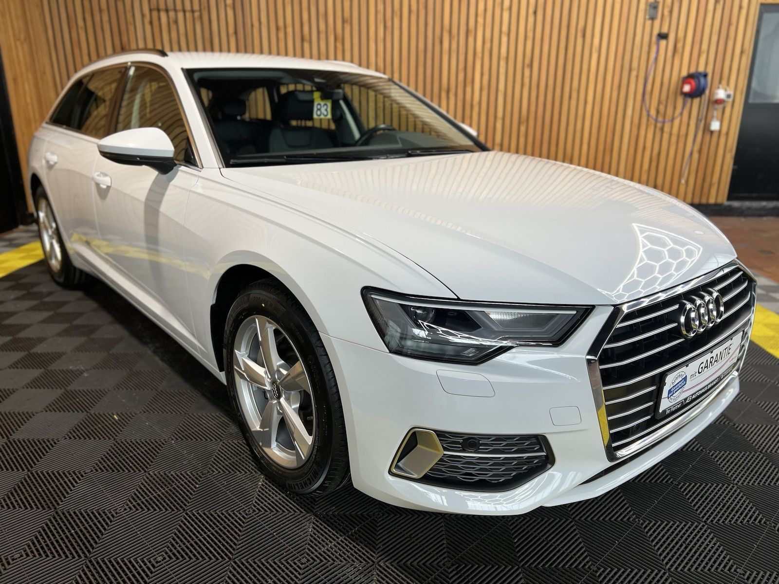 Fahrzeugabbildung Audi A6 Avant sport TDI Navi*Virtual*Kam*Memory*Leder
