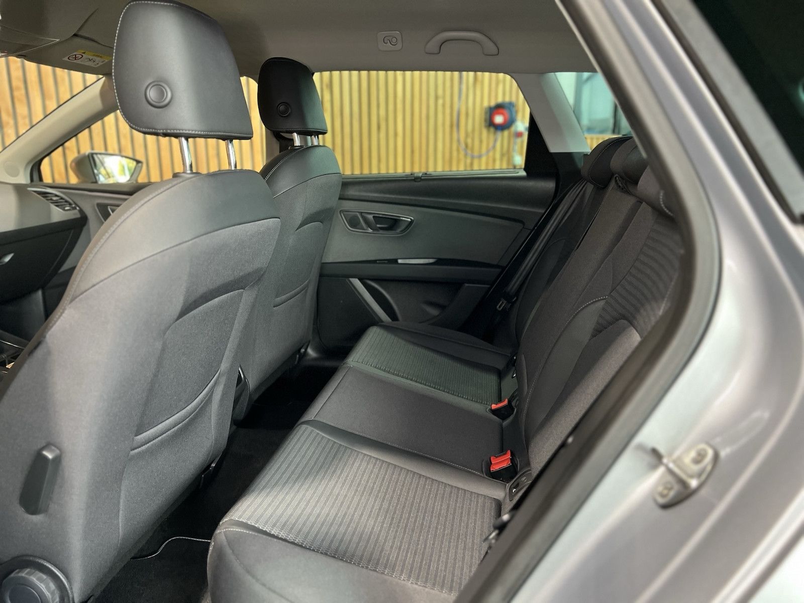 Fahrzeugabbildung SEAT Leon ST TDI Xcellence *Navi*Tempo*Kessy*PDC*Alu