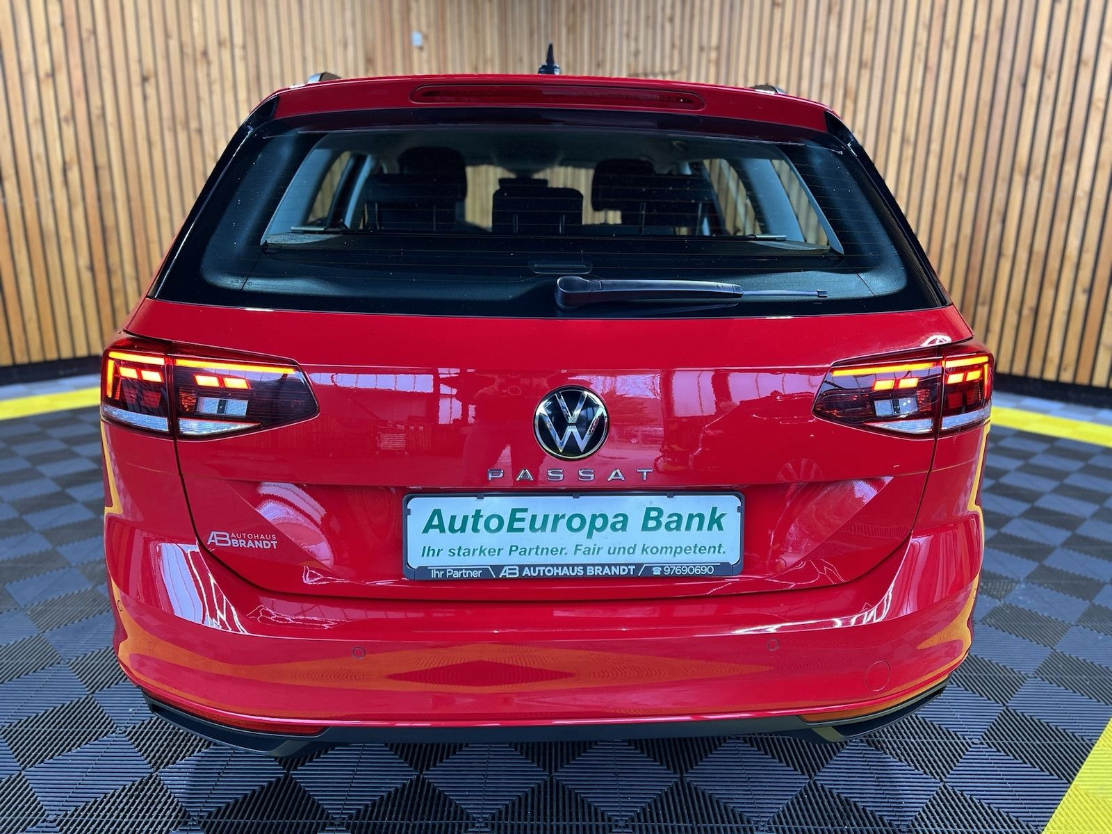Fahrzeugabbildung Volkswagen Passat Variant 2,0 TDI DSG *Navi*LED*Kam*Virtual