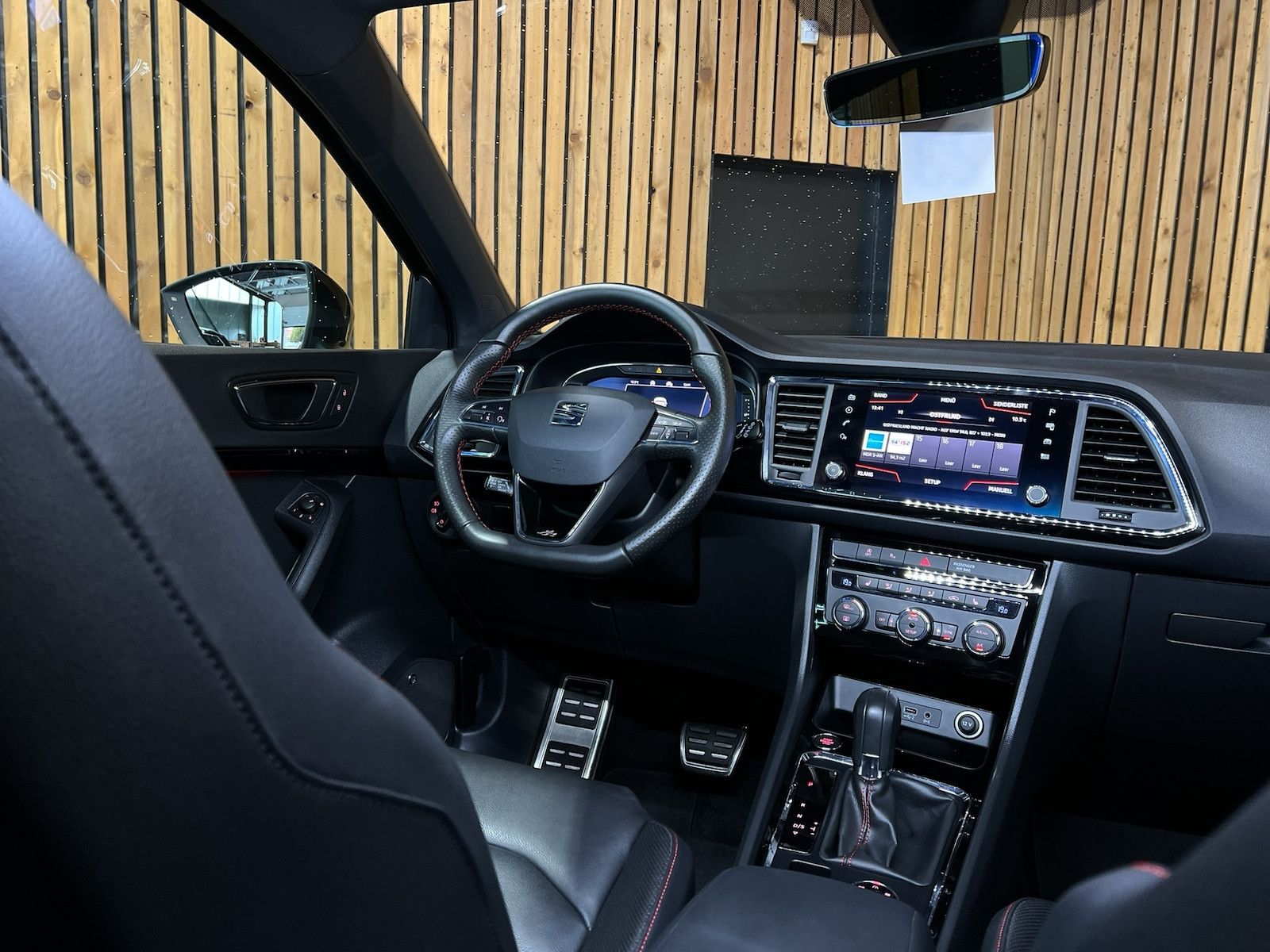 Fahrzeugabbildung SEAT Ateca TDI FR DSG *Navi*LED*Beats*ACC*360*Virtual