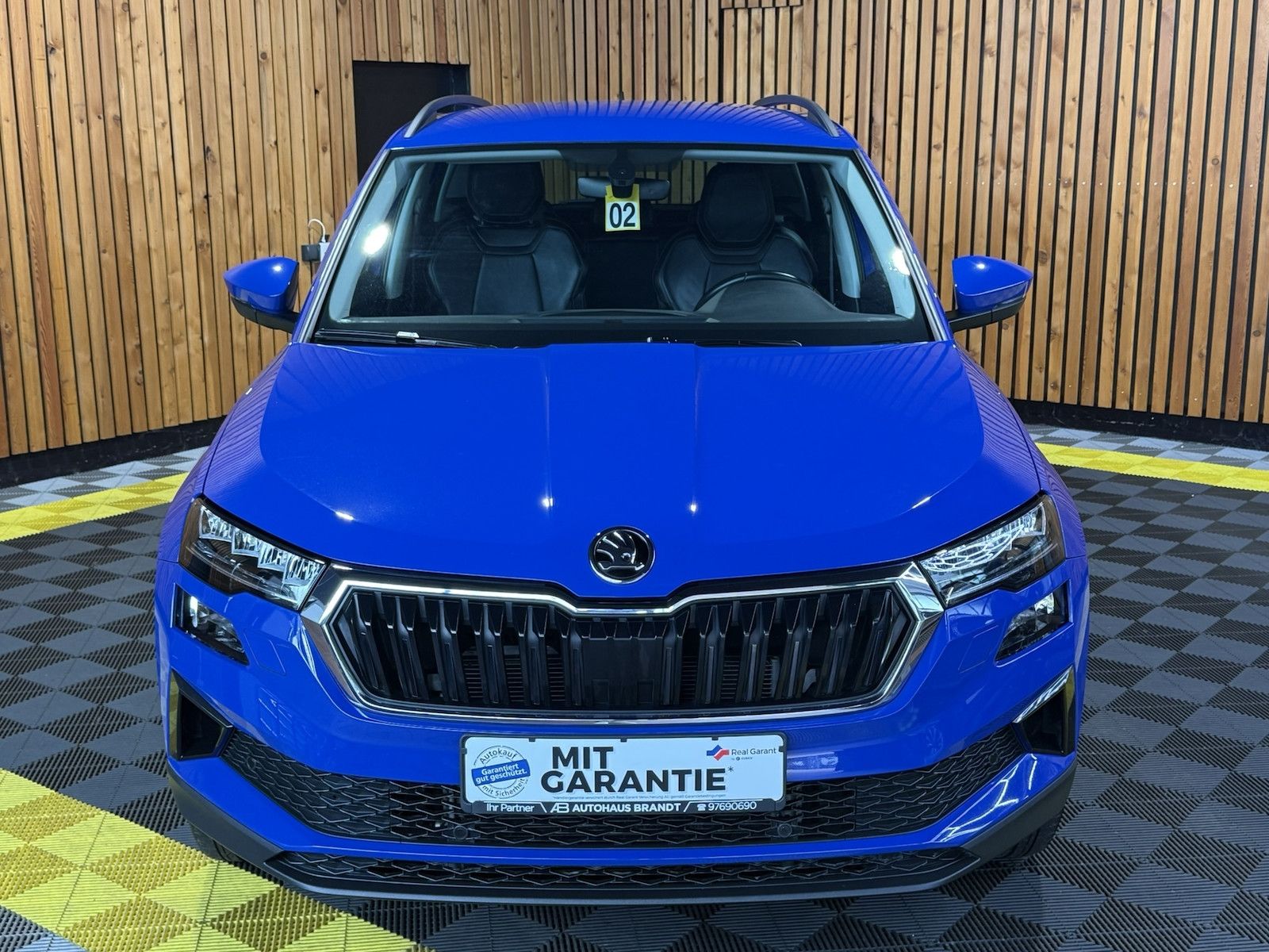 Fahrzeugabbildung SKODA Karoq 1,5 TSI DSG Style Navi*LED*Kam*Leder*AHK
