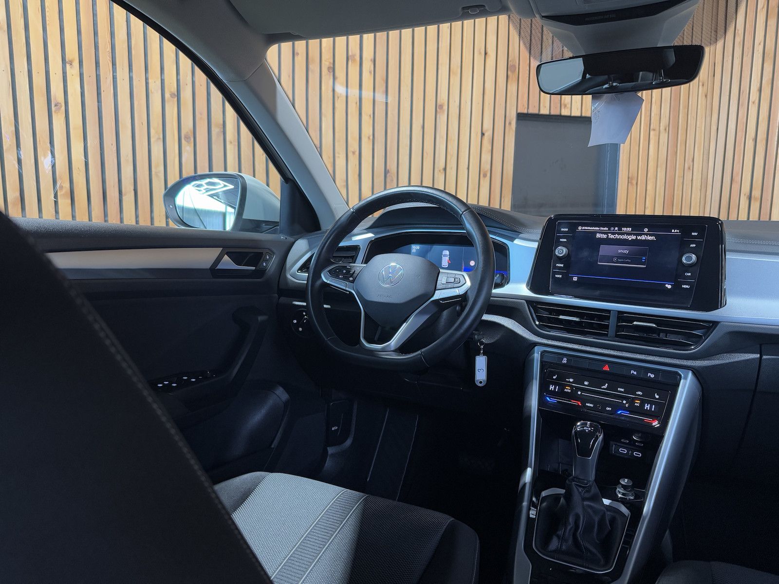 Fahrzeugabbildung Volkswagen T-Roc 2,0 TDI Life DSG *Navi*LED*Kam*Virtual*ACC