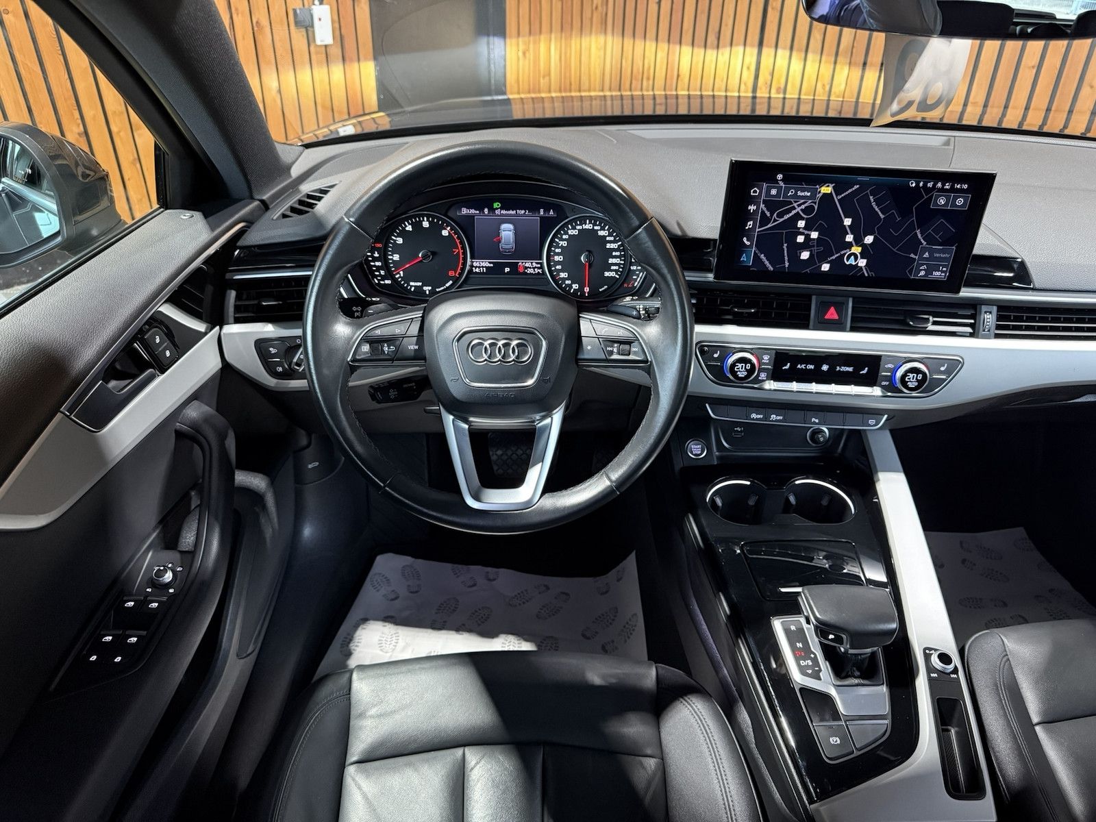 Fahrzeugabbildung Audi A4 Avant 2,0 TFSI Navi*Kam*ACC*App*Leder*Sound