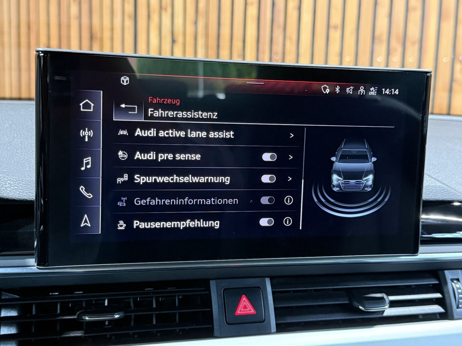 Fahrzeugabbildung Audi A4 Avant 2,0 TFSI Navi*Kam*ACC*App*Leder*Sound