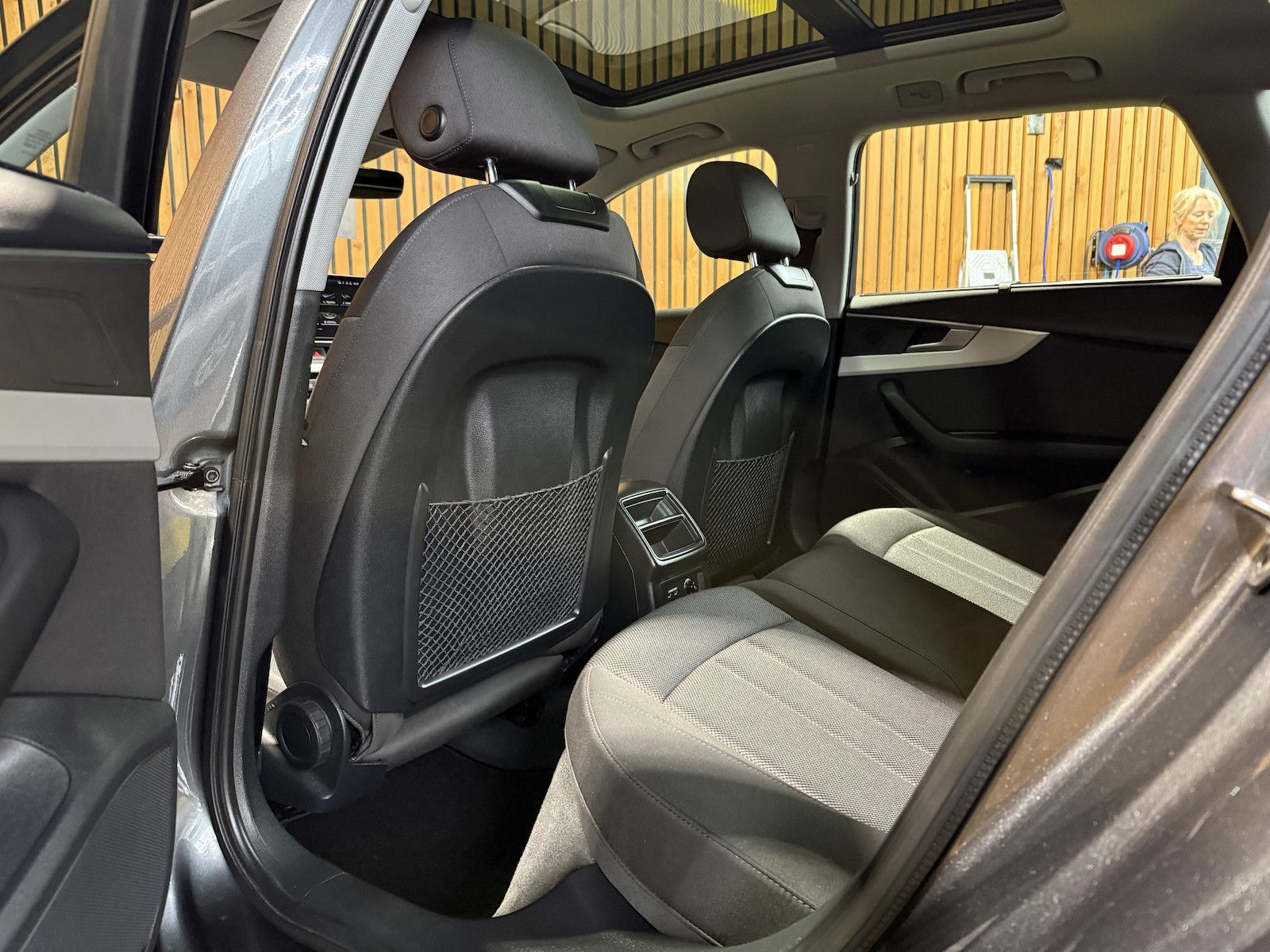 Fahrzeugabbildung Audi A4 Avant S Line TDI Aut. *Navi+*ACC*Kam*Virtual*
