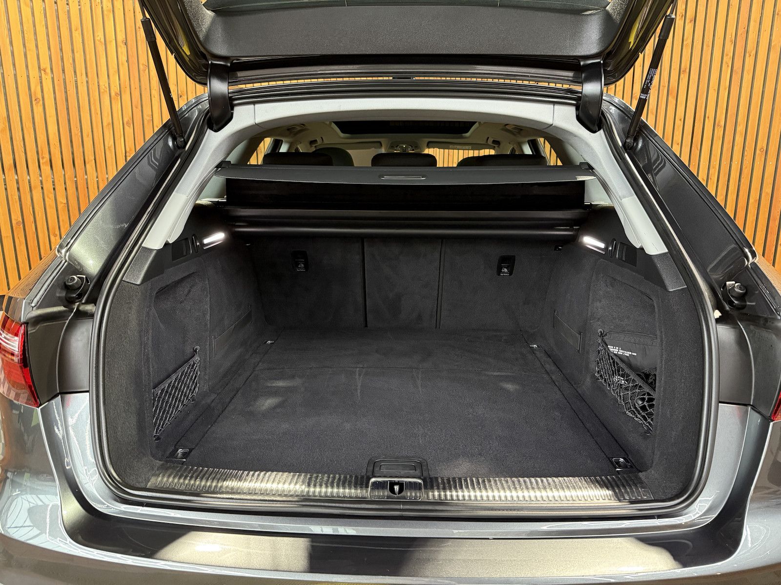Fahrzeugabbildung Audi A4 Avant S Line TDI Aut. *Navi+*ACC*Kam*Virtual*