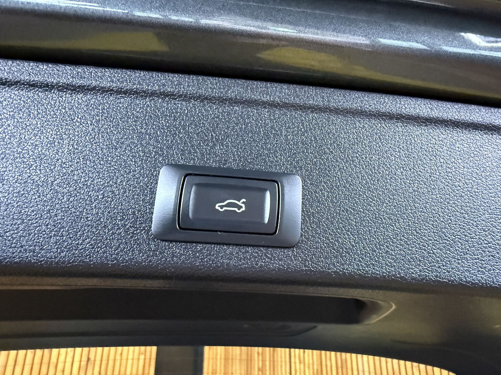 Fahrzeugabbildung Audi A4 Avant S Line TDI Aut. *Navi+*ACC*Kam*Virtual*