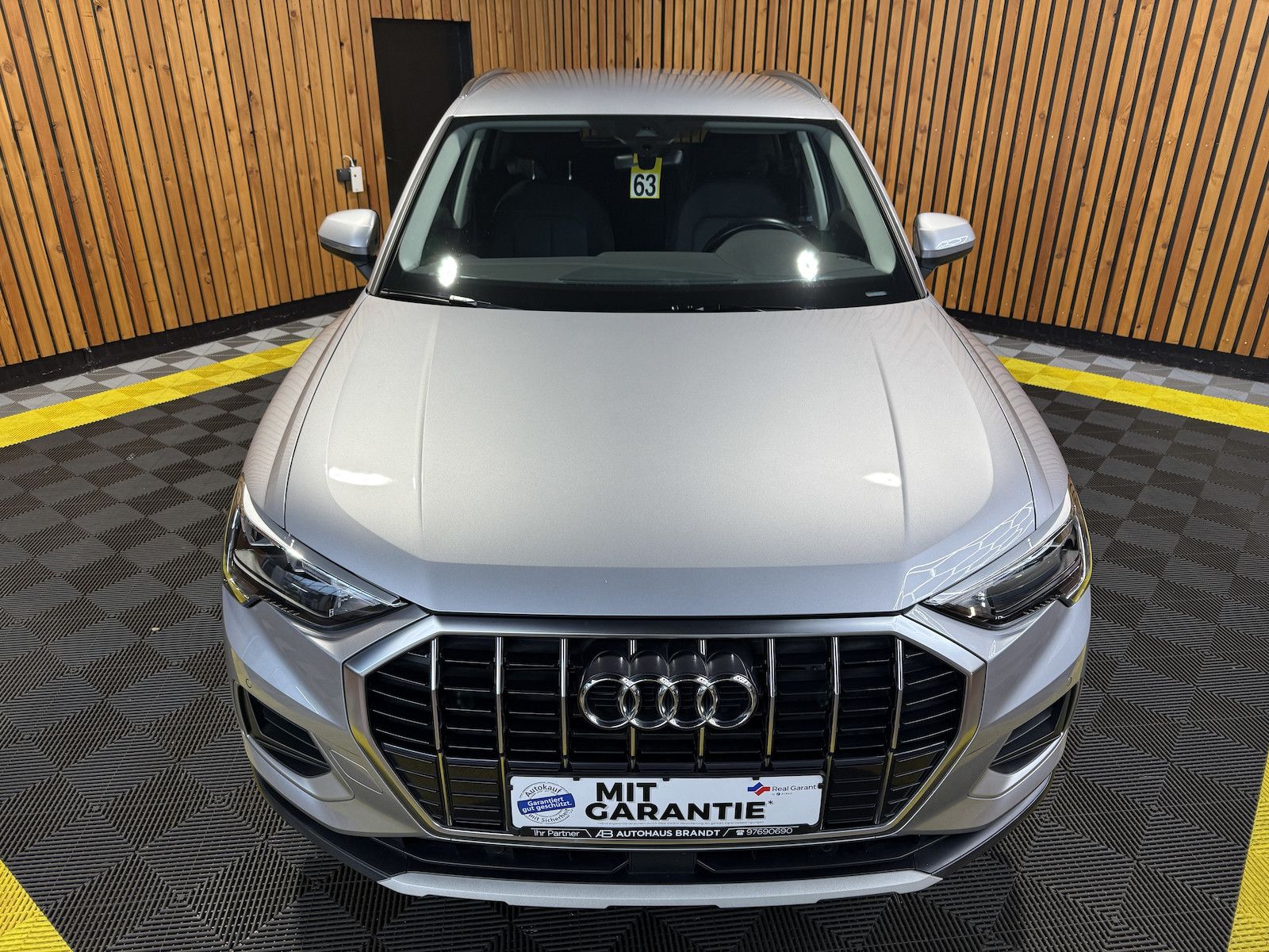 Fahrzeugabbildung Audi Q3 35 TDI advanced Aut. Navi*LED*Virtual*Kam*AHK