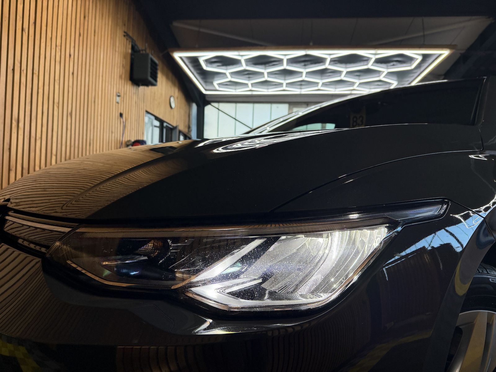 Fahrzeugabbildung Volkswagen Golf Variant 2,0 TDI Life *Navi*ACC*LED*AHK*Virt