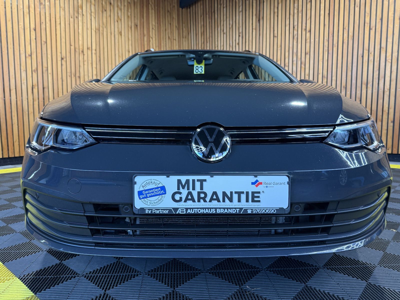 Fahrzeugabbildung Volkswagen Golf Variant 2,0 TDI Life *Navi*ACC*LED*AHK*Virt