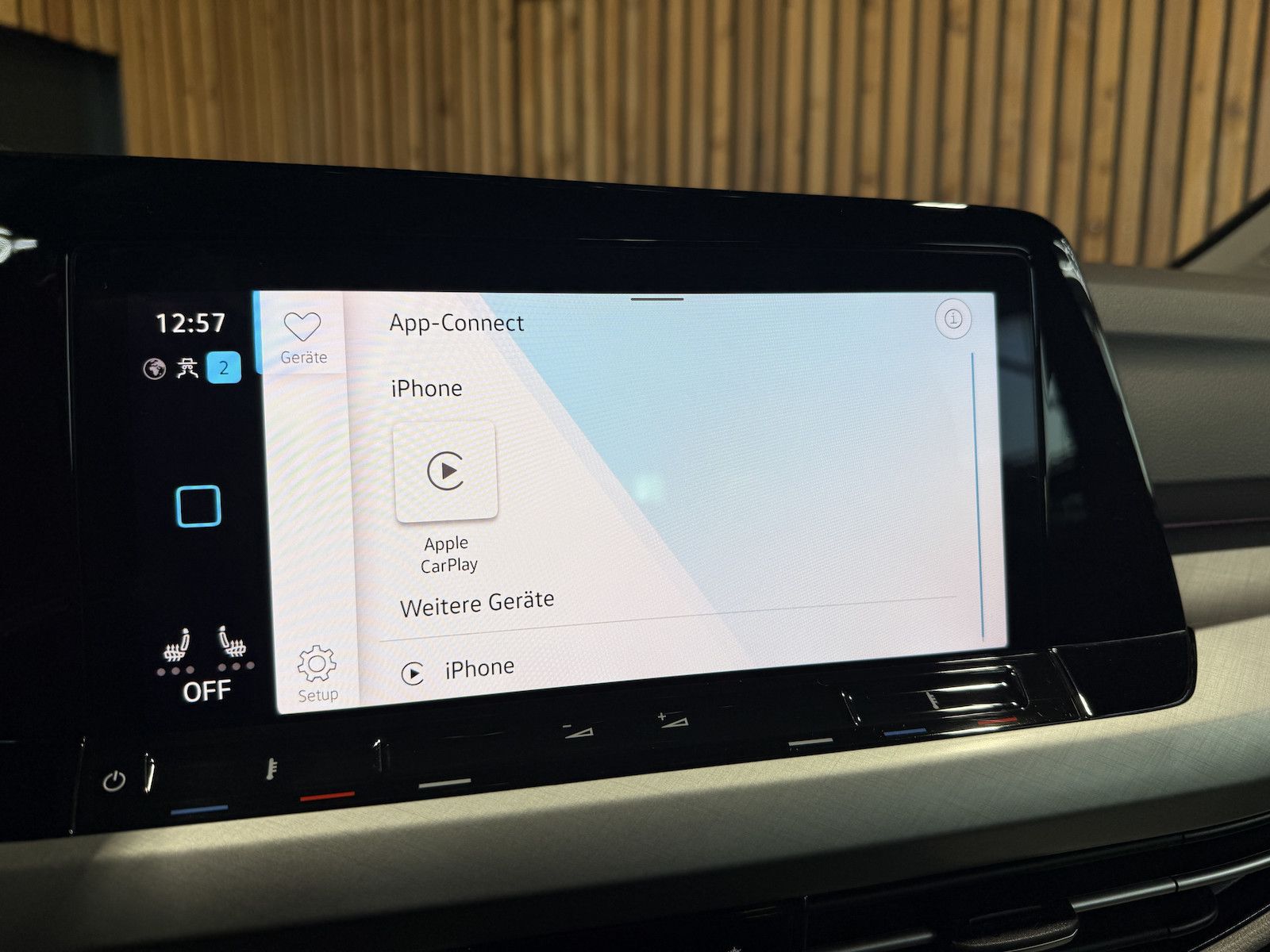 Fahrzeugabbildung Volkswagen Golf Variant 2,0 TDI Life *Navi*ACC*LED*AHK*Virt