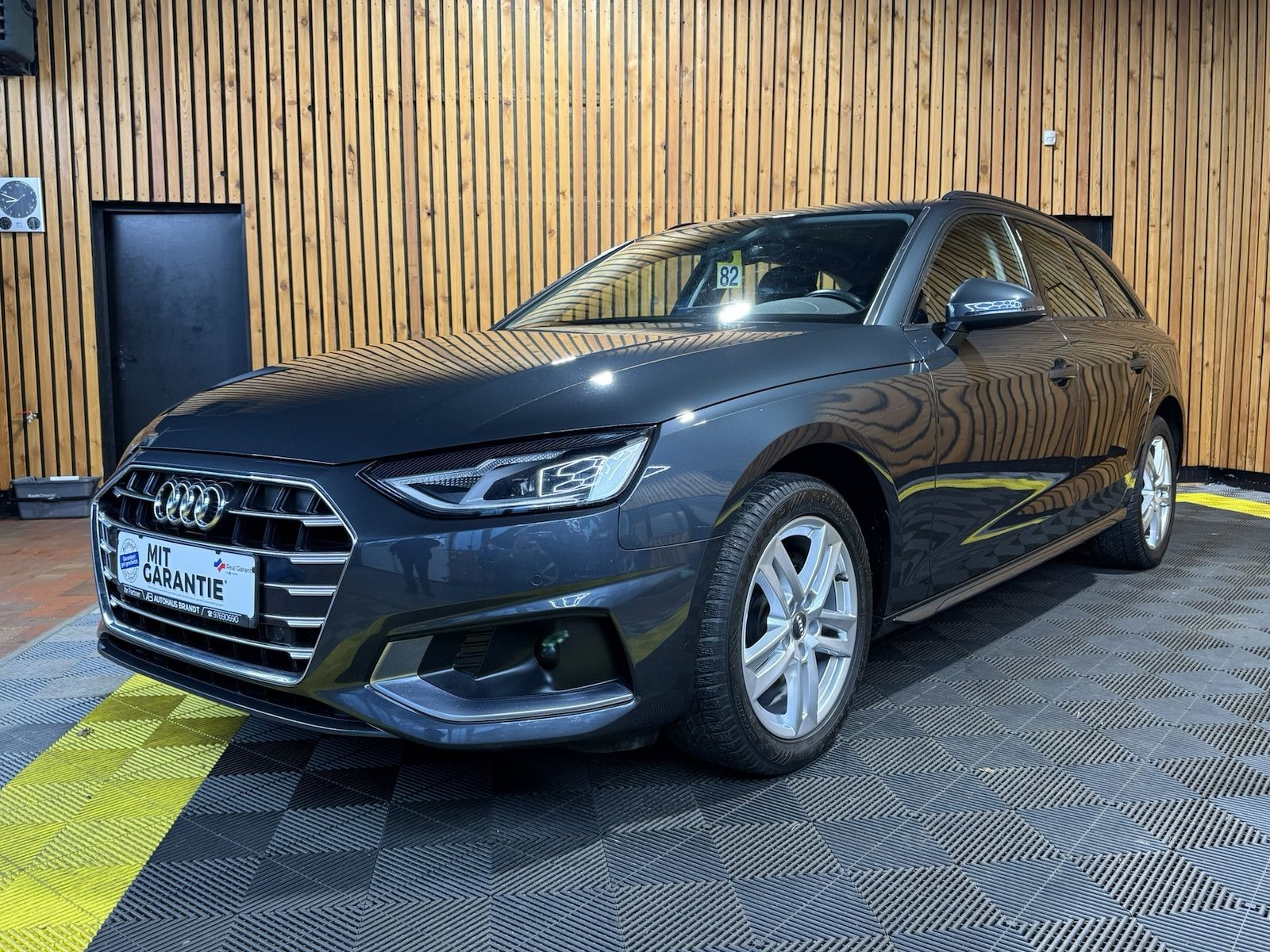 Audi A4 Avant advan. 35 TDI Aut. Navi*LED*ACC*AHK*Kam