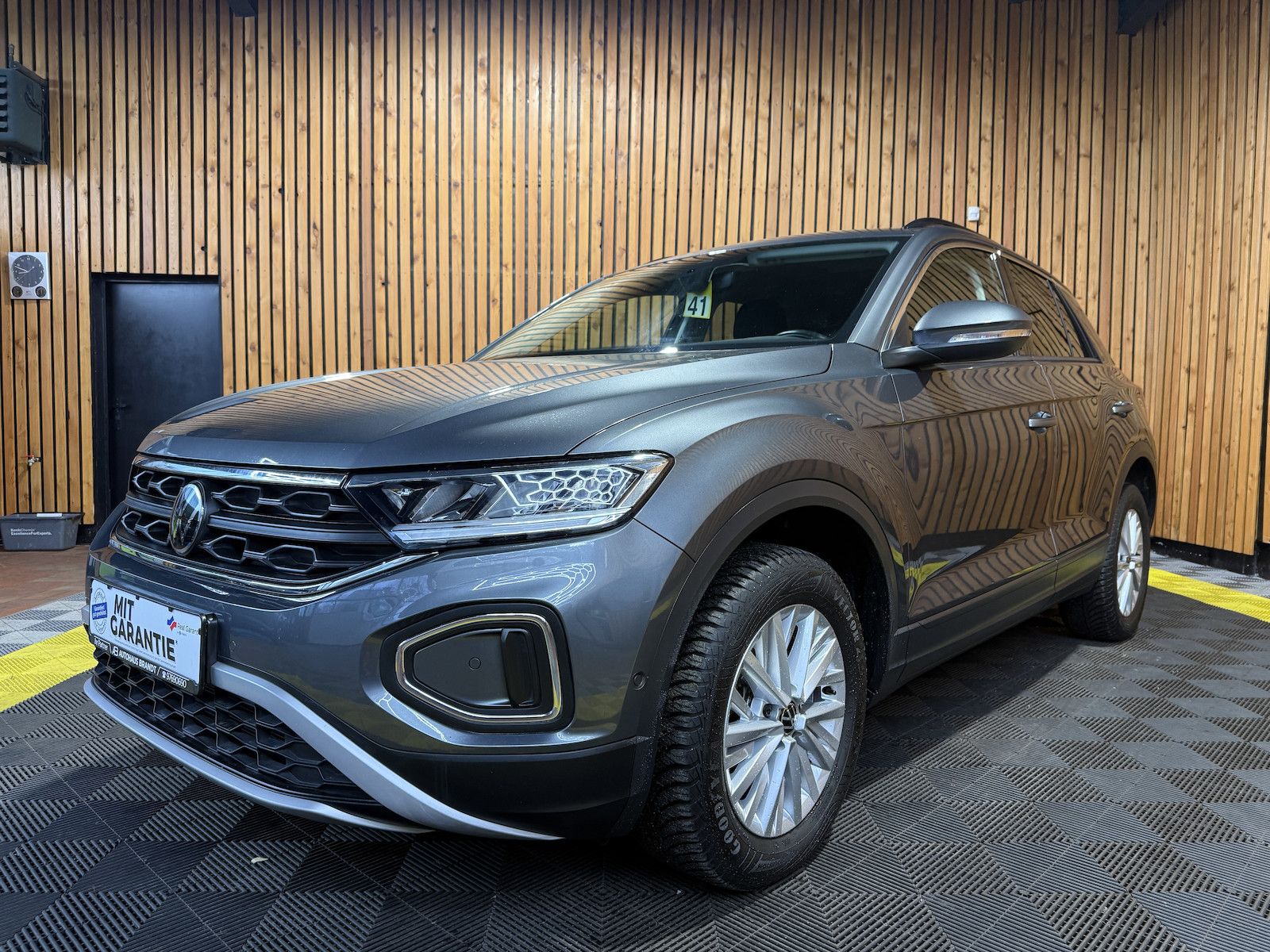 Volkswagen T-Roc 2,0 TDI Life DSG *Navi*AHK*LED*Kam*Virtual