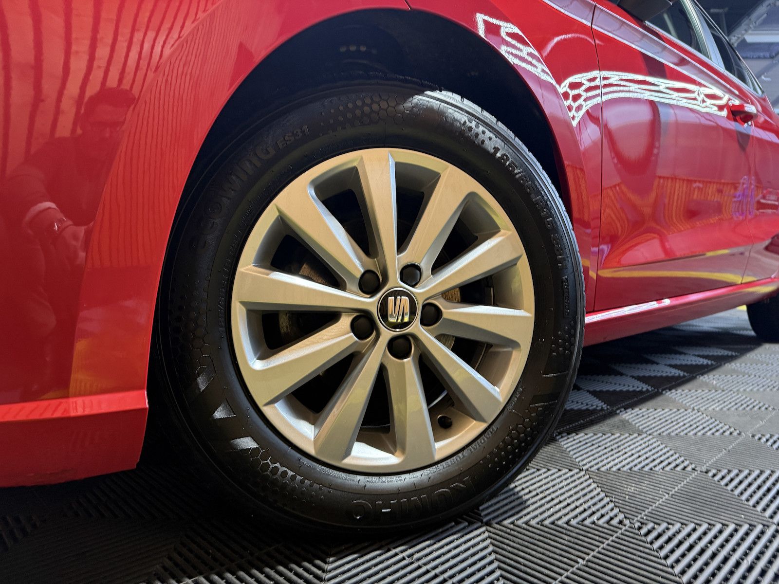 Fahrzeugabbildung SEAT Ibiza 1.0 TSI Style *Navi*PDC*Sitzhz*App*