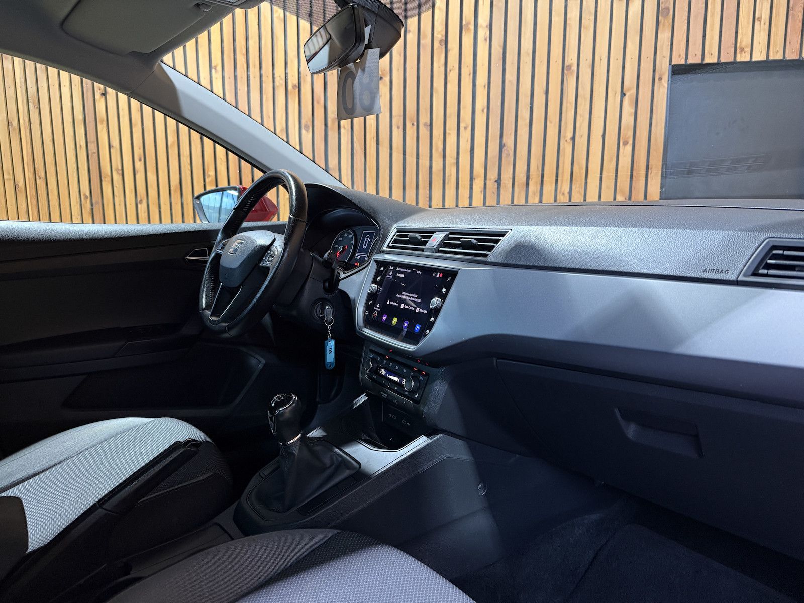 Fahrzeugabbildung SEAT Ibiza 1.0 TSI Style *Navi*PDC*Sitzhz*App*