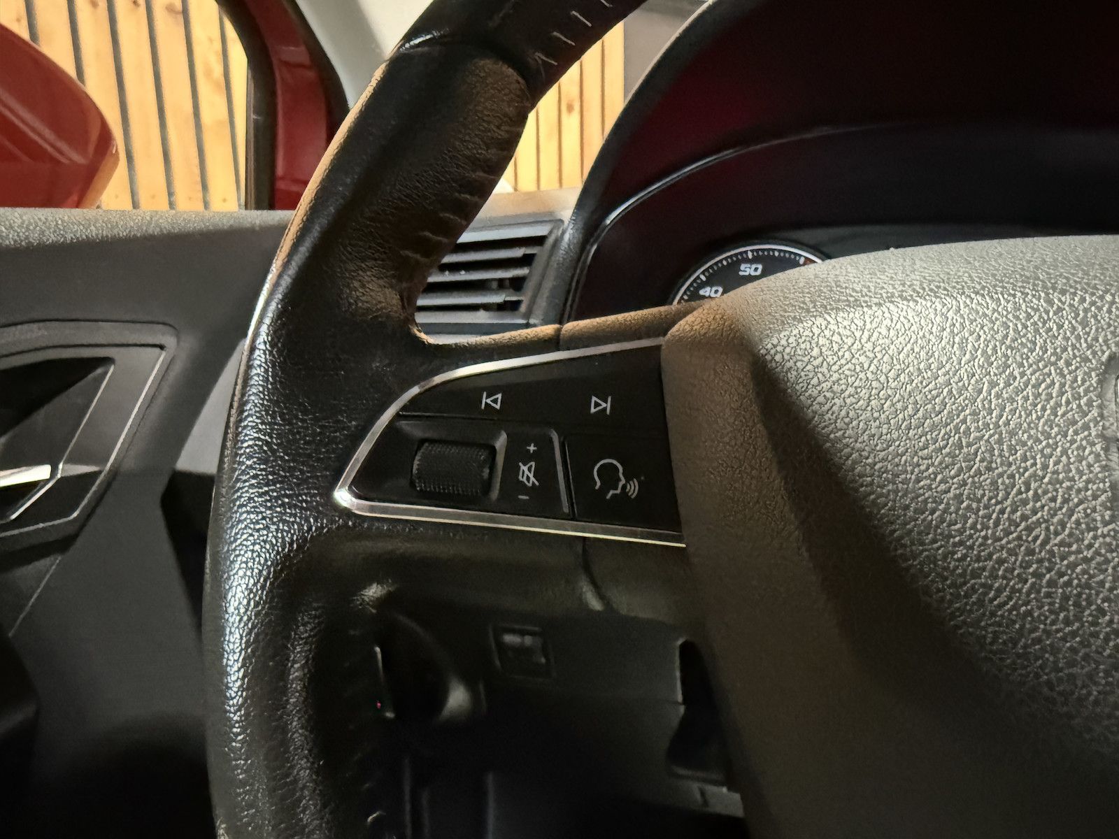 Fahrzeugabbildung SEAT Ibiza 1.0 TSI Style *Navi*PDC*Sitzhz*App*