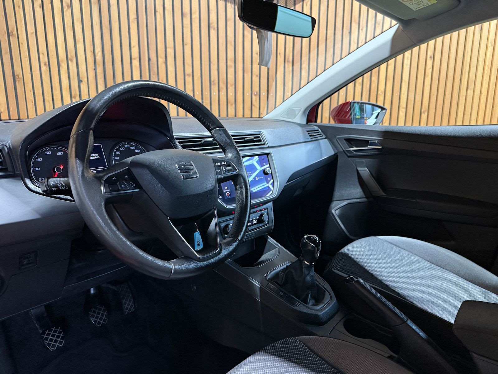 Fahrzeugabbildung SEAT Ibiza 1.0 TSI Style *Navi*PDC*Sitzhz*App*