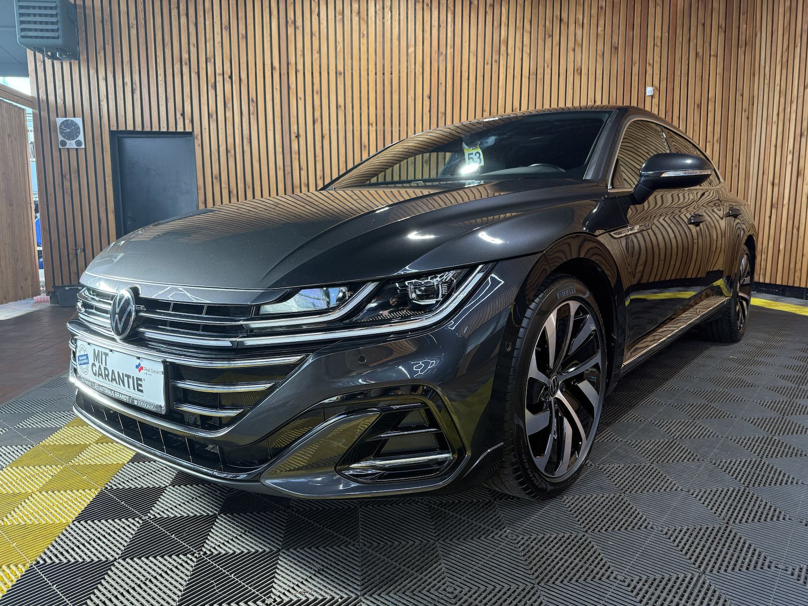 Volkswagen Arteon 2,0TDI SB R-Line Navi*IQ*Kam*Pano