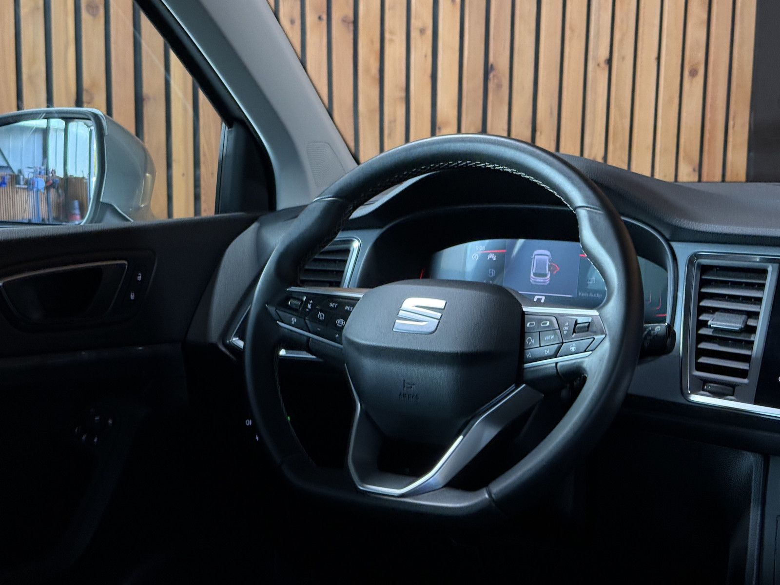 Fahrzeugabbildung SEAT Ateca 2,0 TDI DSG *Navi*LED*Kam*Virtual*AHK*ACC*