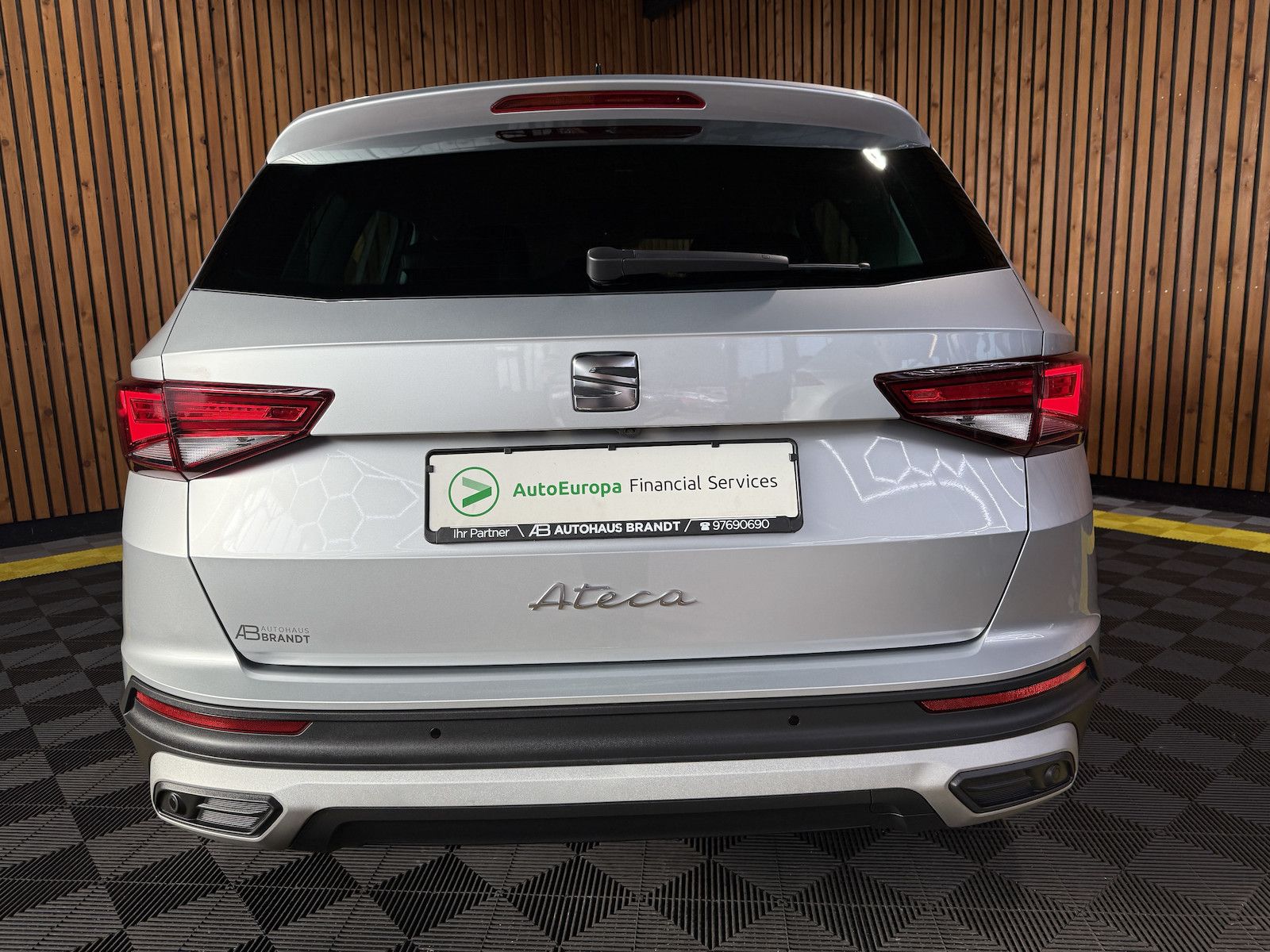 Fahrzeugabbildung SEAT Ateca 2,0 TDI DSG *Navi*LED*Kam*Virtual*AHK*ACC*