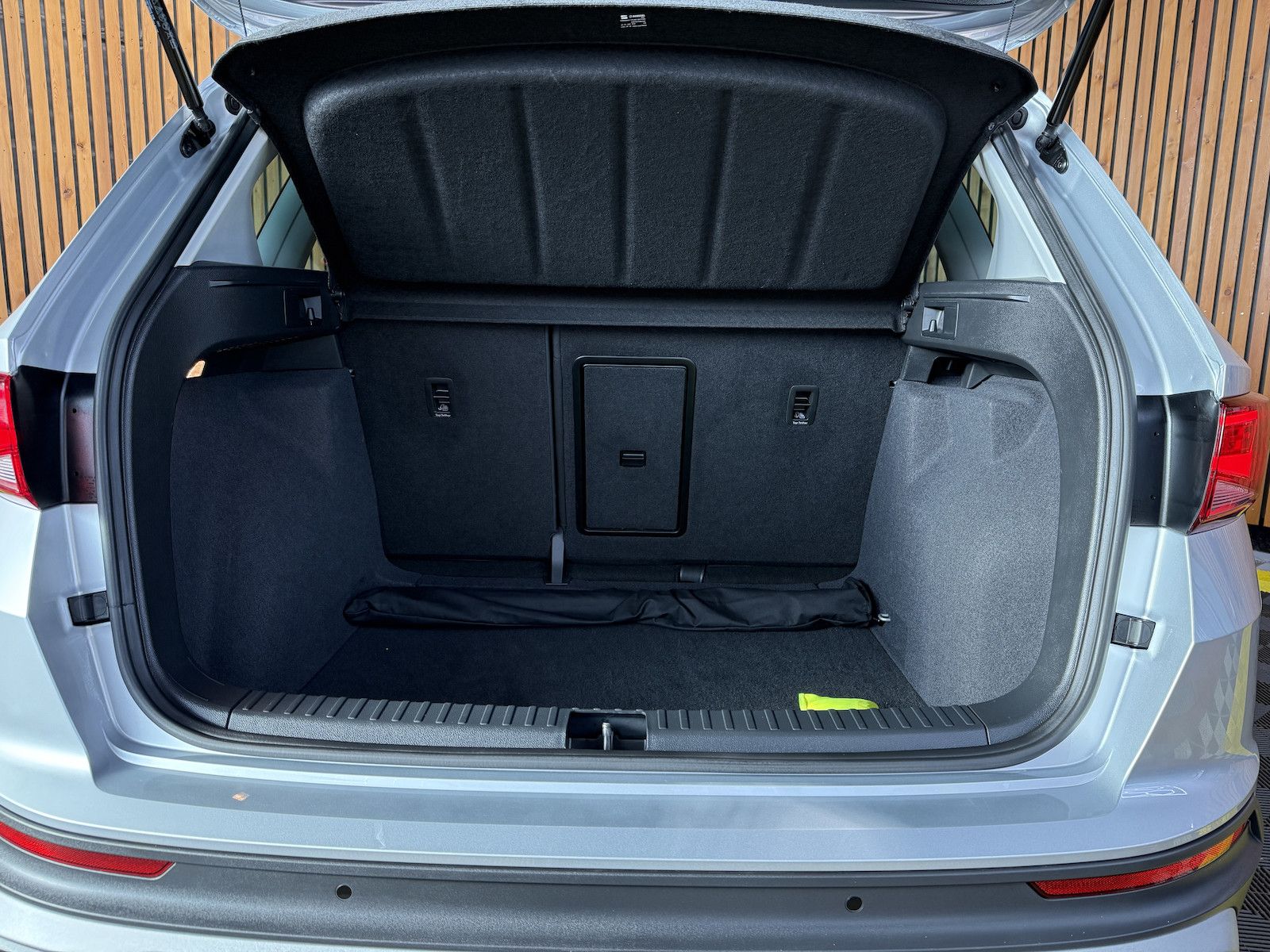 Fahrzeugabbildung SEAT Ateca 2,0 TDI DSG *Navi*LED*Kam*Virtual*AHK*ACC*