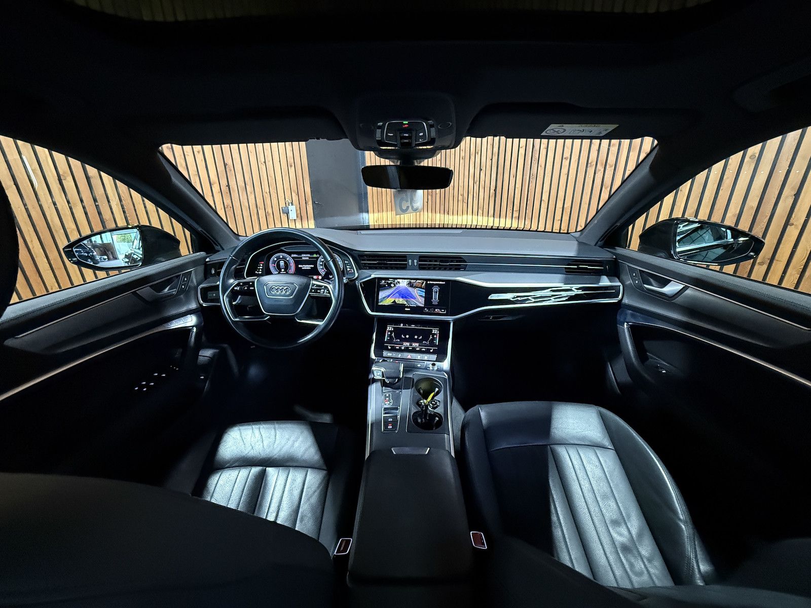 Fahrzeugabbildung Audi A6 Avant 2,0 TDI *Navi*Kam*ACC*Virtual*Pano*DCC