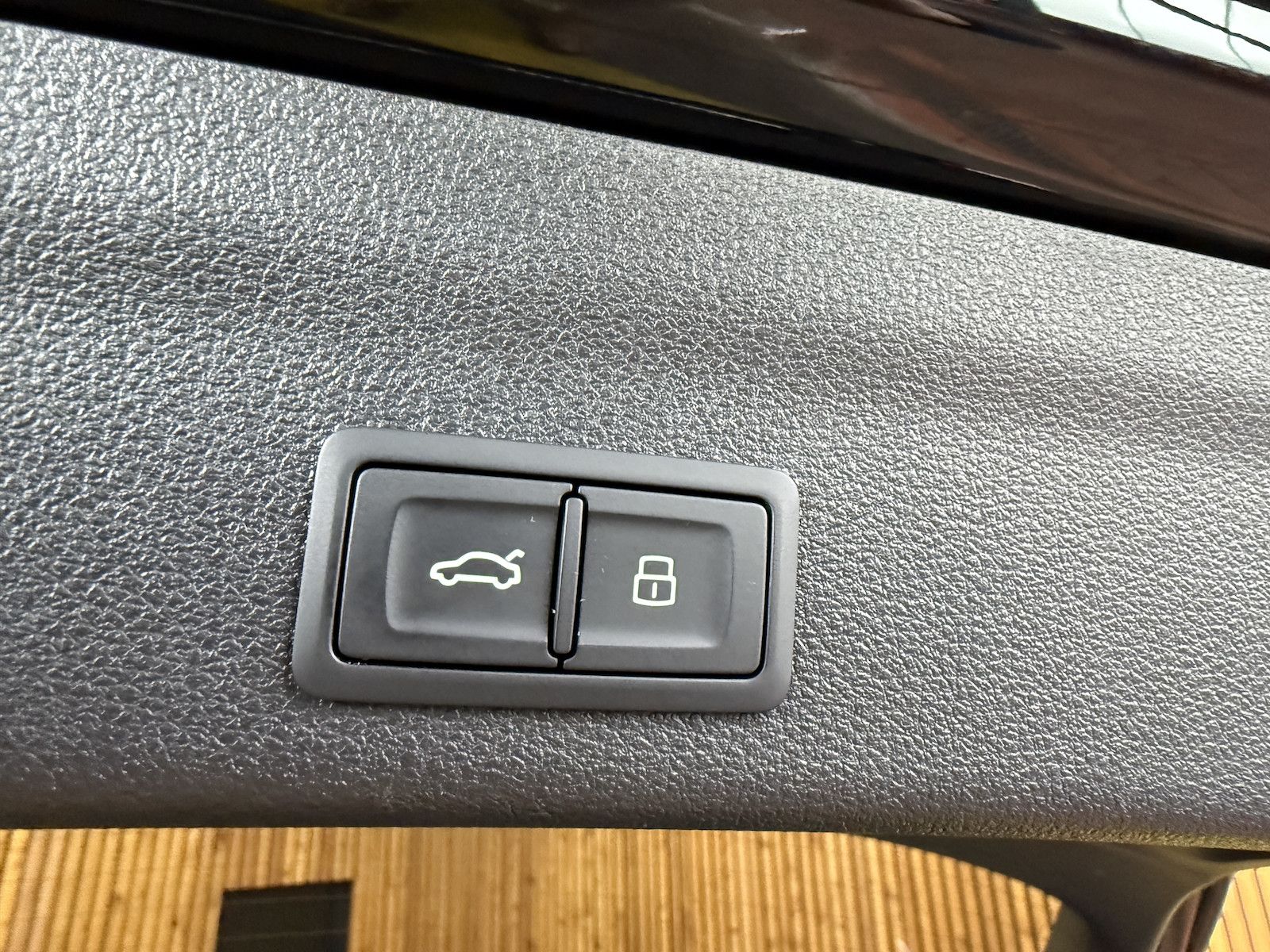 Fahrzeugabbildung Audi A6 Avant 2,0 TDI *Navi*Kam*ACC*Virtual*Pano*DCC