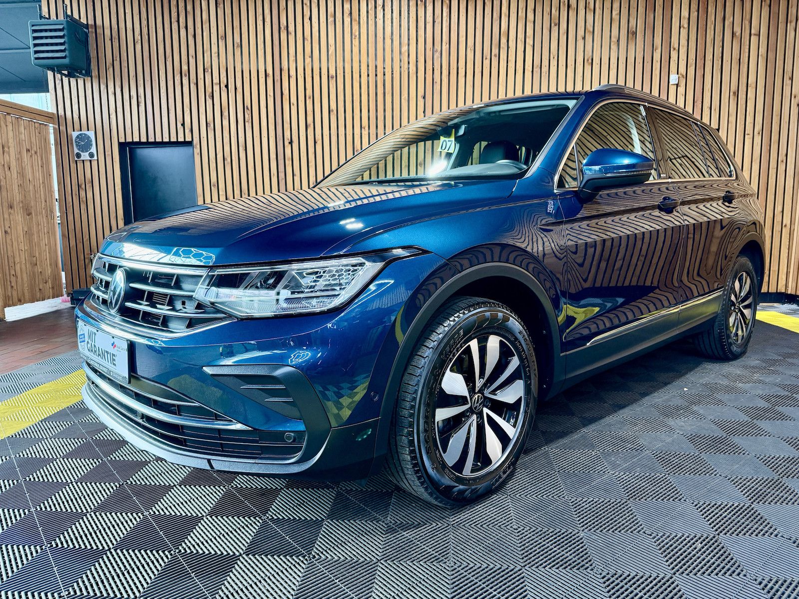 Volkswagen Tiguan 1,5 TSI Move DSG *Navi*ACC*Kam*LED*AHK