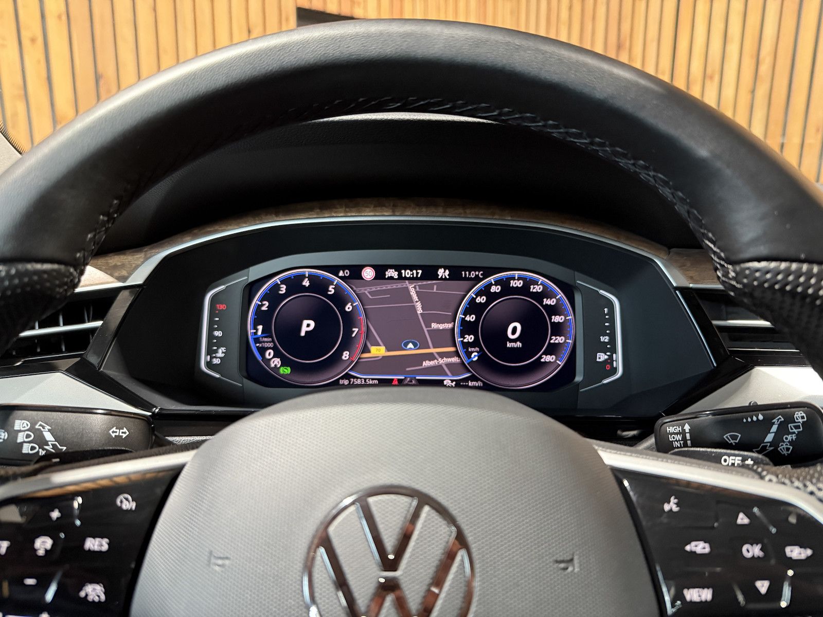Fahrzeugabbildung Volkswagen Arteon SB. 2,0 TSI DSG *Navi*LED*Virtual*Kam*AHK