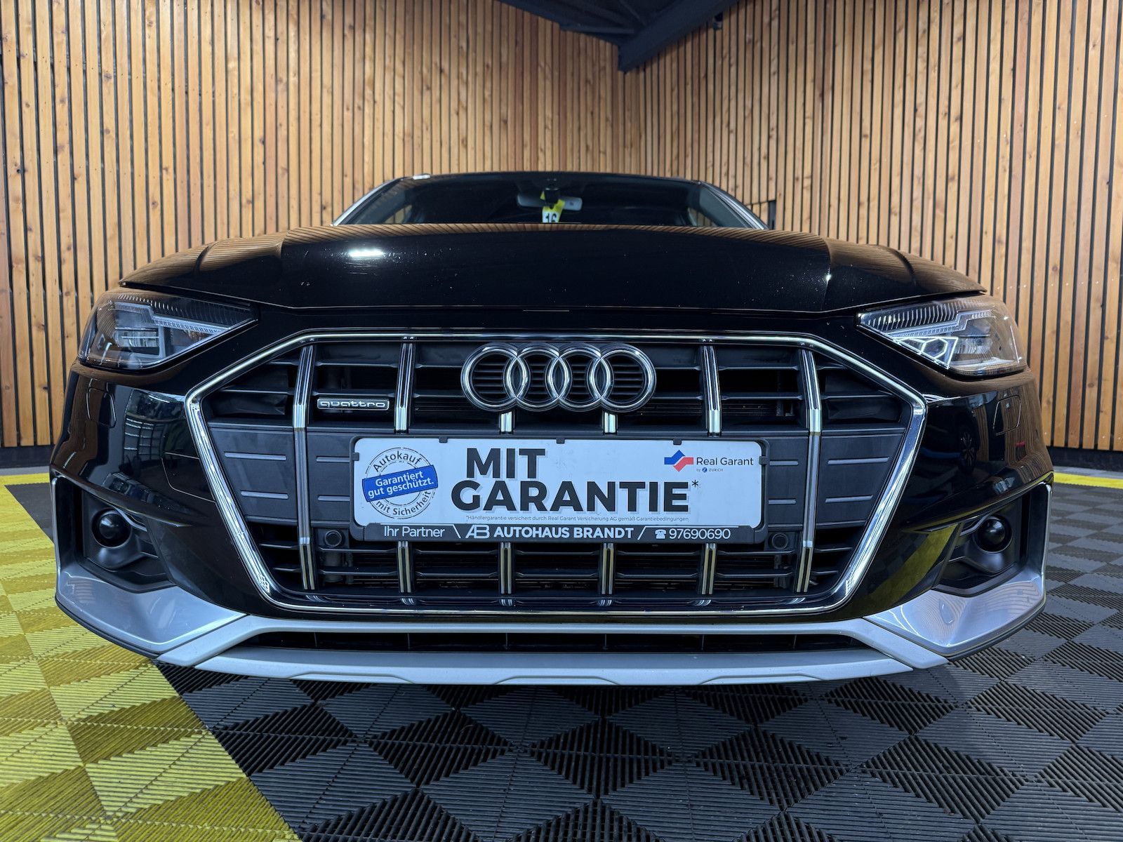 Fahrzeugabbildung Audi A4 Allroad 40TDI qu. Aut. Navi*LED*Leder*Kam*AHK