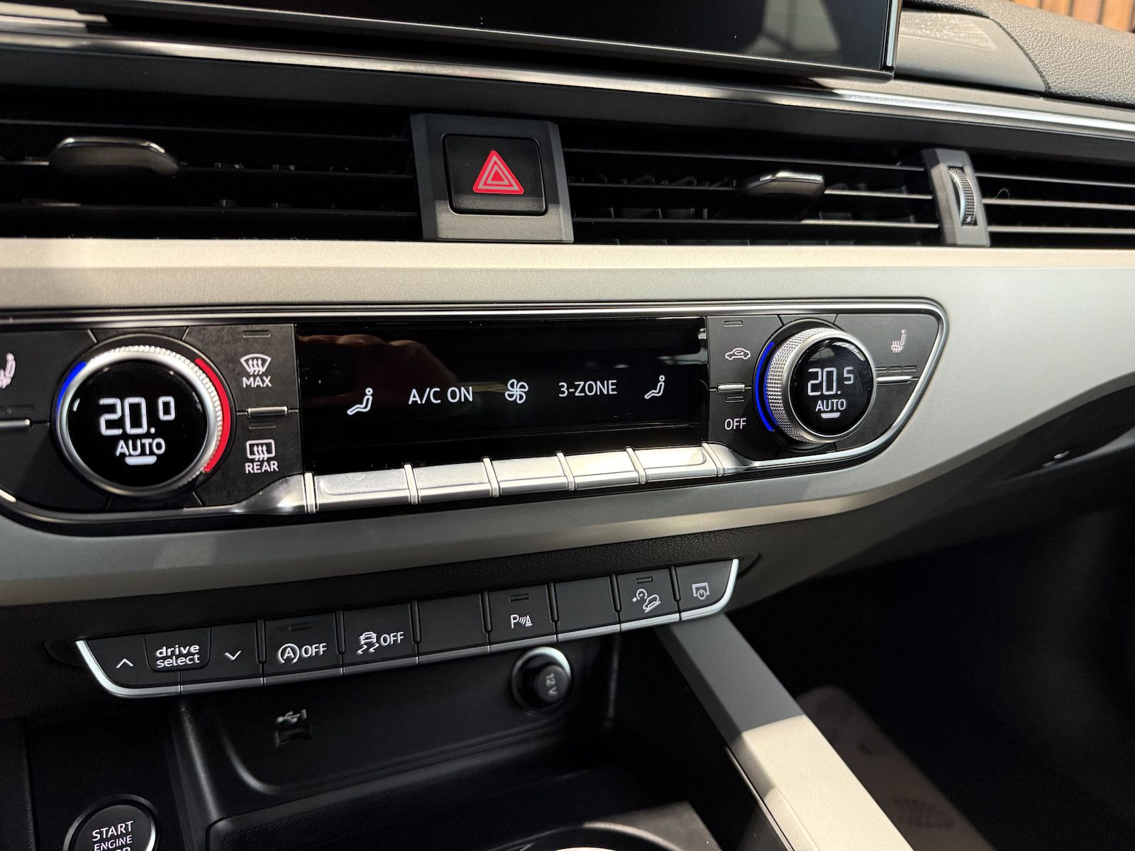 Fahrzeugabbildung Audi A4 Allroad 40TDI qu. Aut. Navi*LED*Leder*Kam*AHK