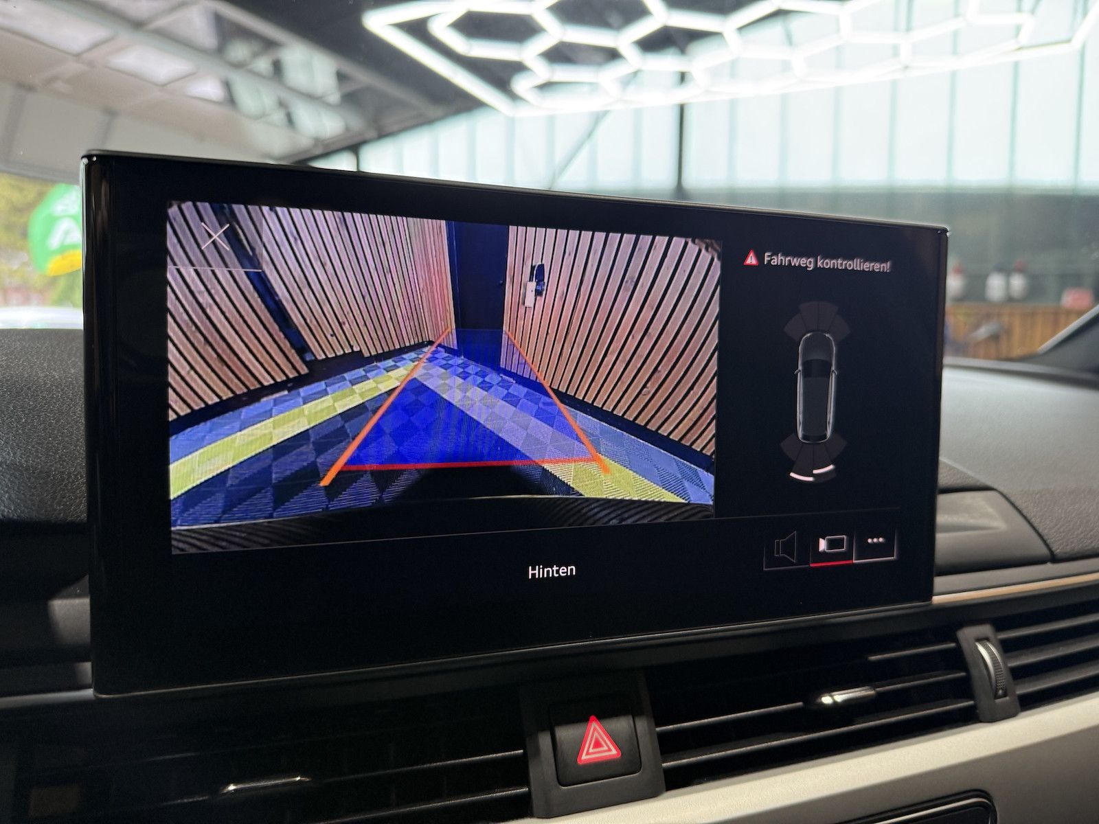 Fahrzeugabbildung Audi A4 Allroad 40TDI qu. Aut. Navi*LED*Leder*Kam*AHK