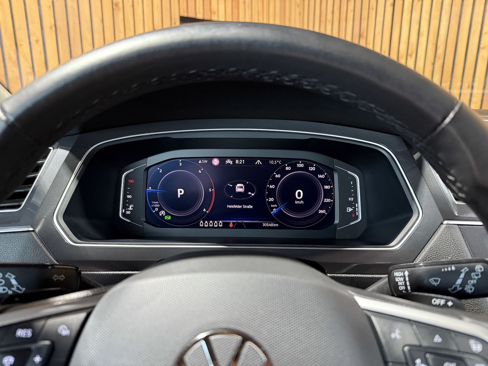 Fahrzeugabbildung Volkswagen Tiguan Allspace 2,0 TDI Move 4M DSG Navi*Kam*AHK
