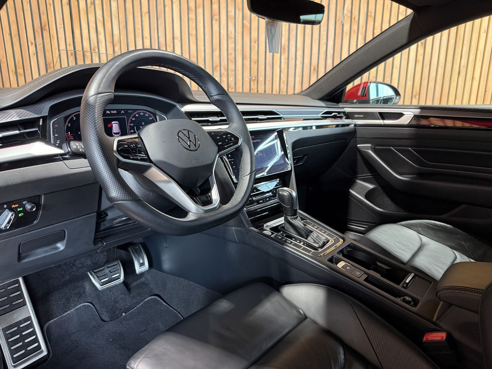 Fahrzeugabbildung Volkswagen Arteon SB.2,0 TSI R-Line Navi*Kam*Virtual*AHK*IQ