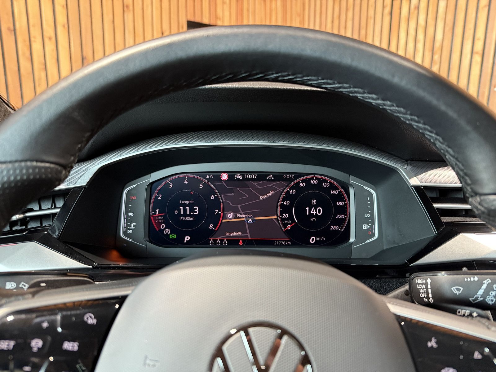Fahrzeugabbildung Volkswagen Arteon SB.2,0 TSI R-Line Navi*Kam*Virtual*AHK*IQ