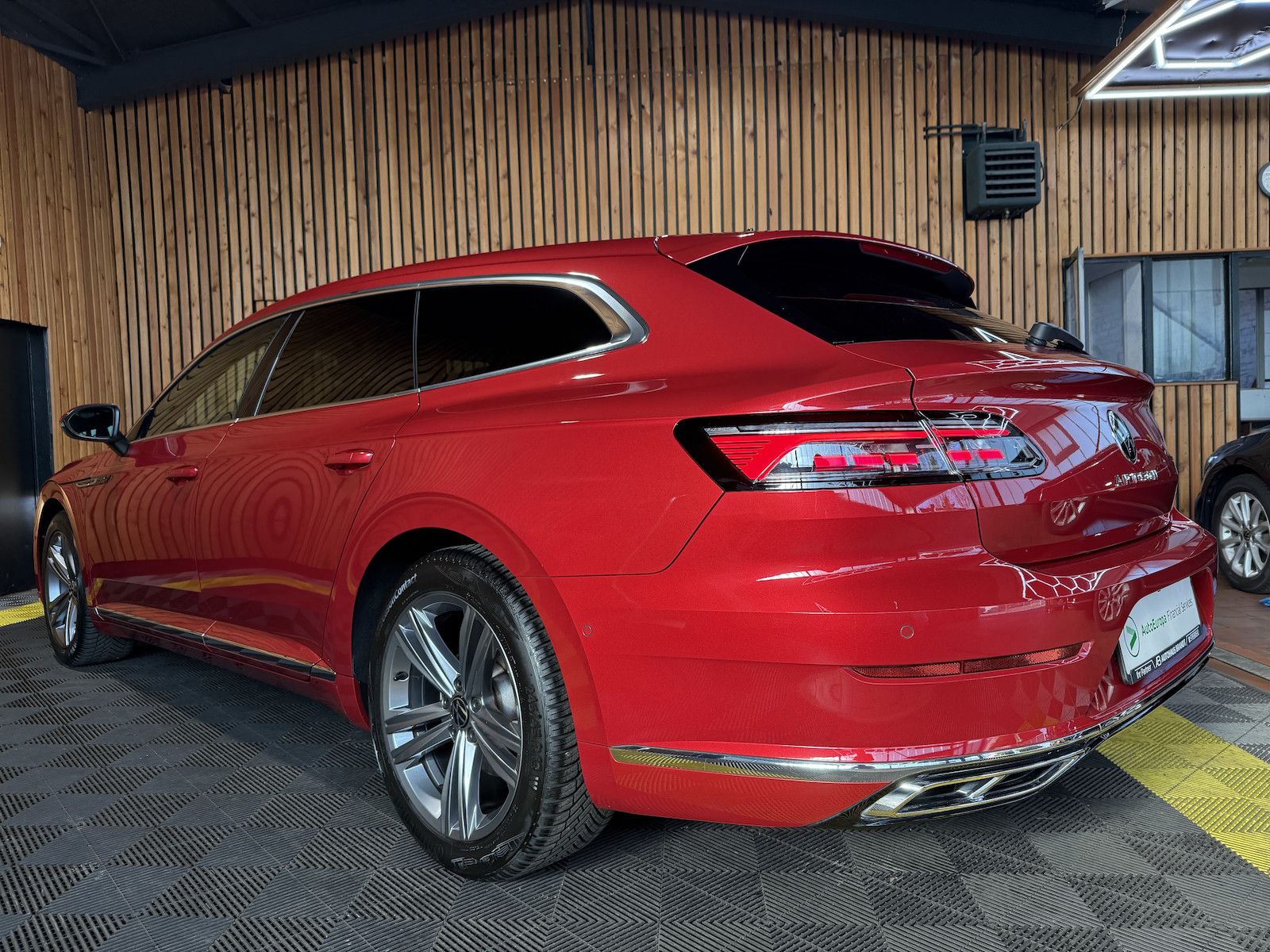 Fahrzeugabbildung Volkswagen Arteon SB.2,0 TSI R-Line Navi*Kam*Virtual*AHK*IQ