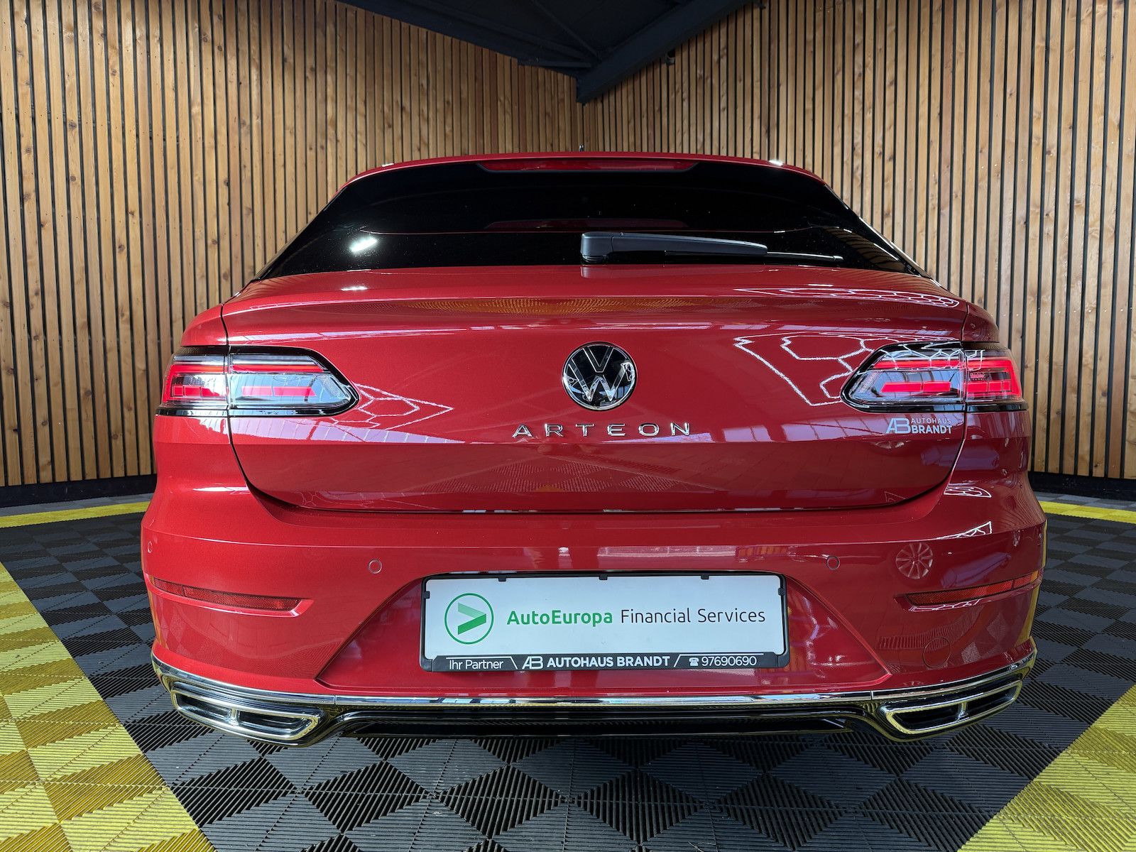 Fahrzeugabbildung Volkswagen Arteon SB.2,0 TSI R-Line Navi*Kam*Virtual*AHK*IQ