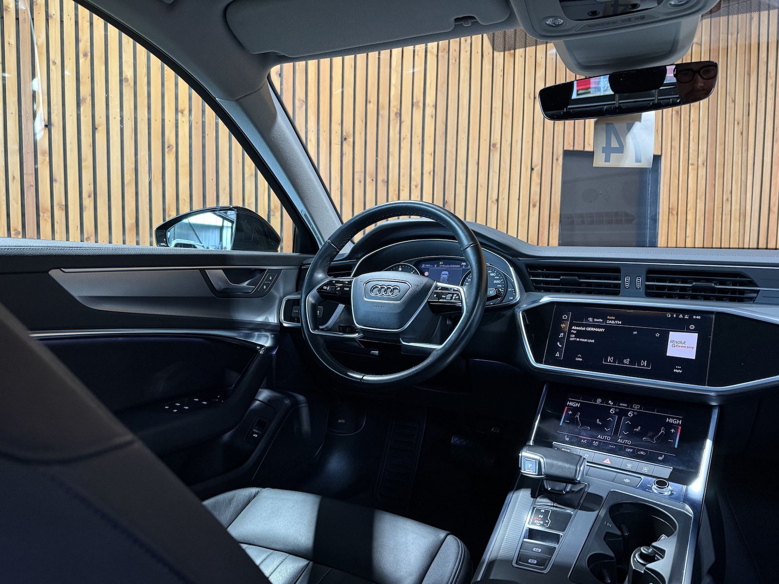 Fahrzeugabbildung Audi A6 Avant 2,0 TDI qu. *Navi*ACC*LED*AHK*Leder*