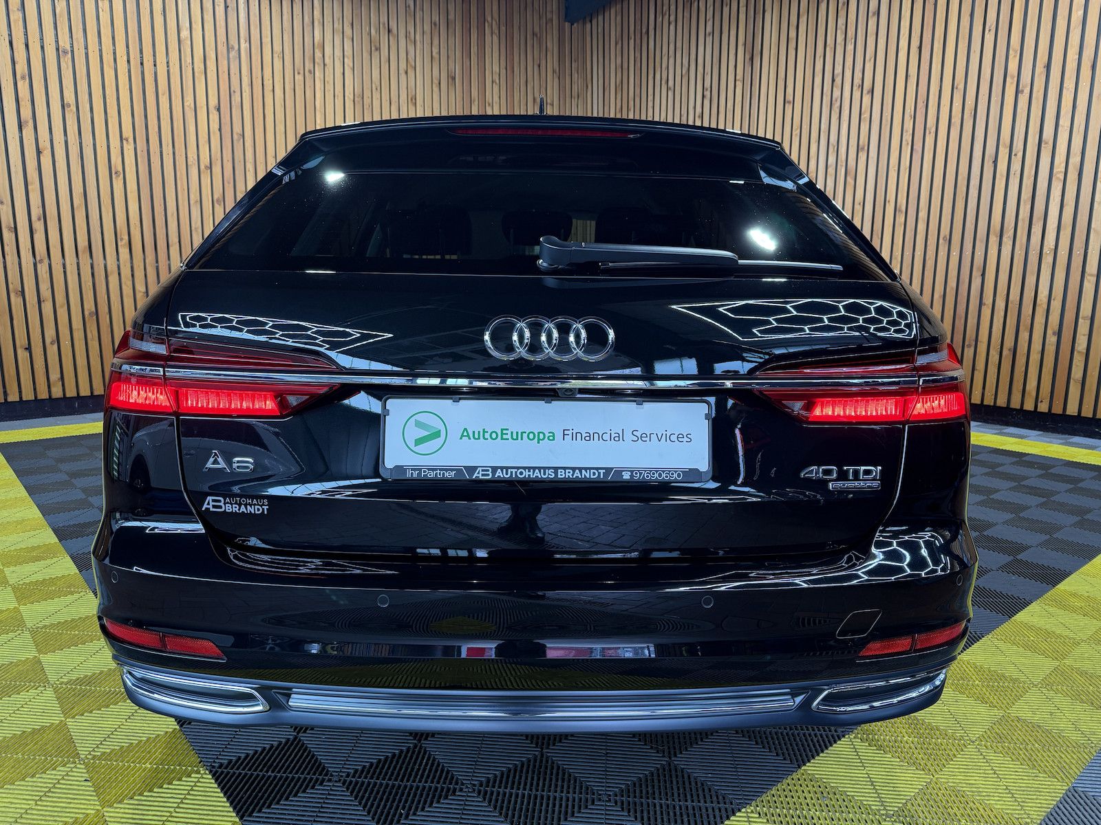 Fahrzeugabbildung Audi A6 Avant 2,0 TDI qu. *Navi*ACC*LED*AHK*Leder*