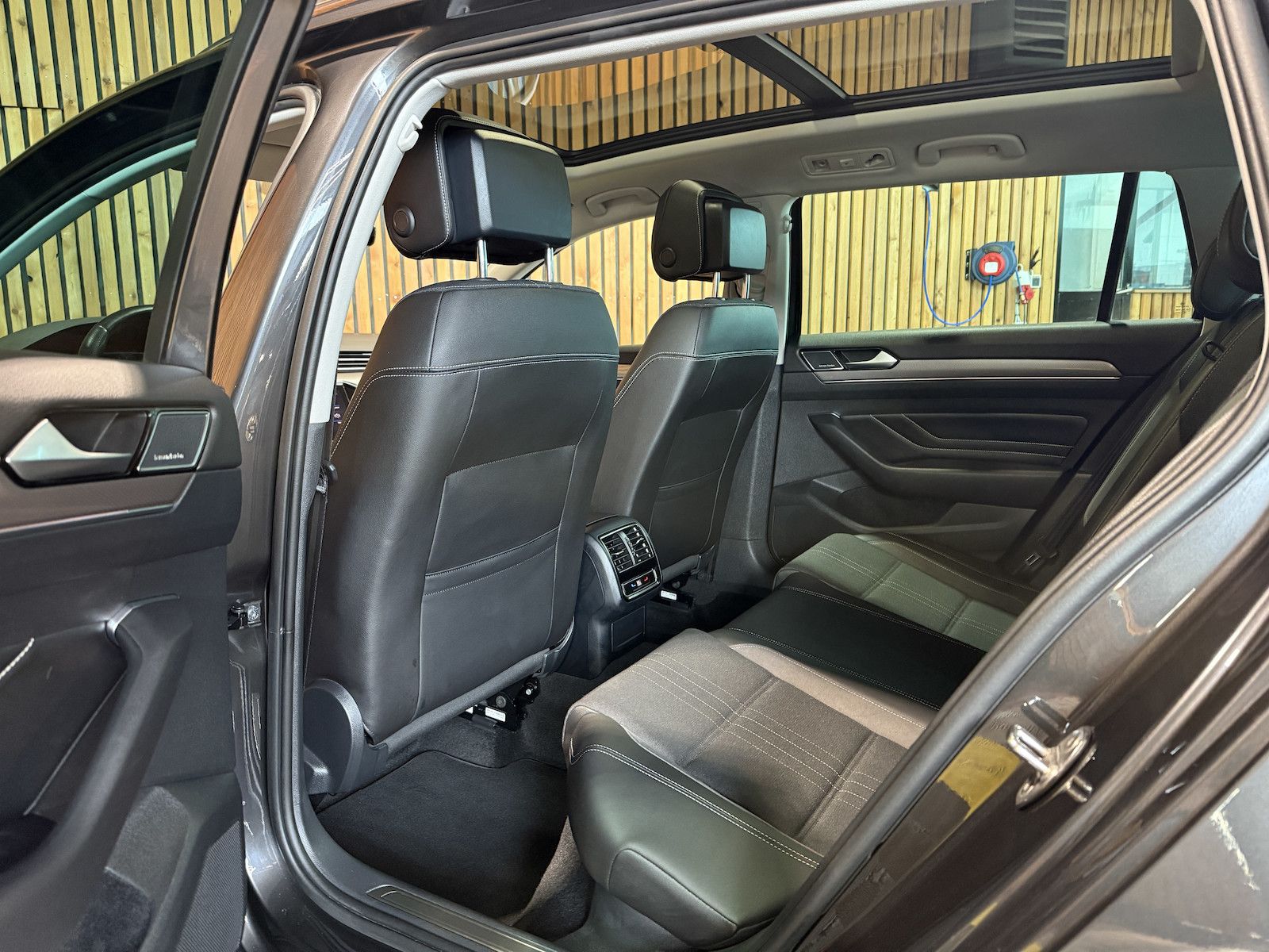 Fahrzeugabbildung Volkswagen Passat Alltrack 4M DSG *Navi*IQ*AHK*360*Vir*Pano