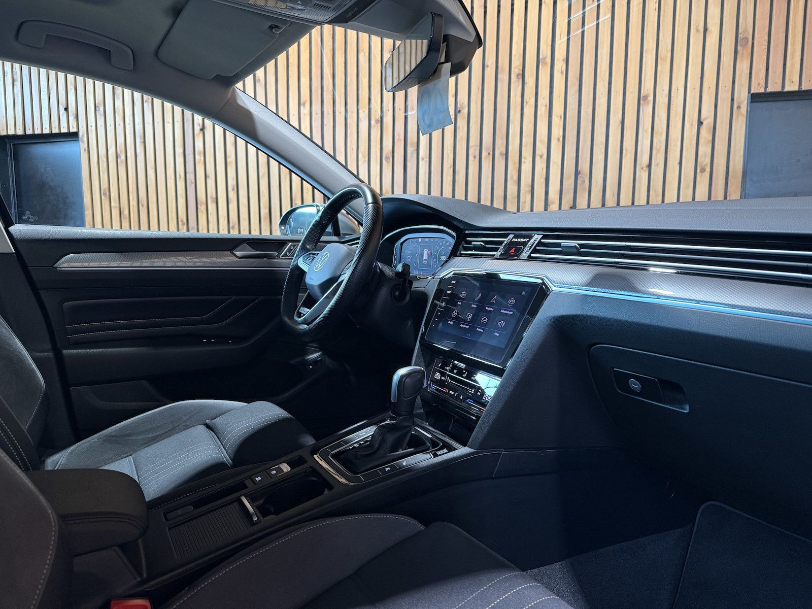 Fahrzeugabbildung Volkswagen Passat Alltrack 4M DSG *Navi*IQ*AHK*360*Vir*Pano