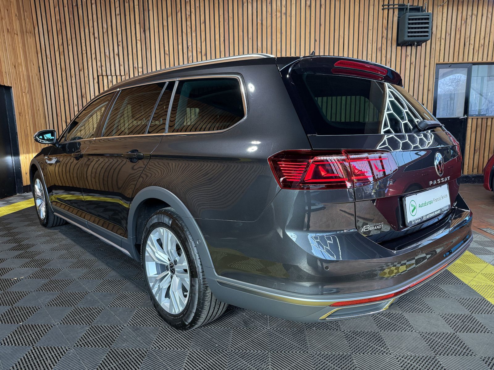 Fahrzeugabbildung Volkswagen Passat Alltrack 4M DSG *Navi*IQ*AHK*360*Vir*Pano