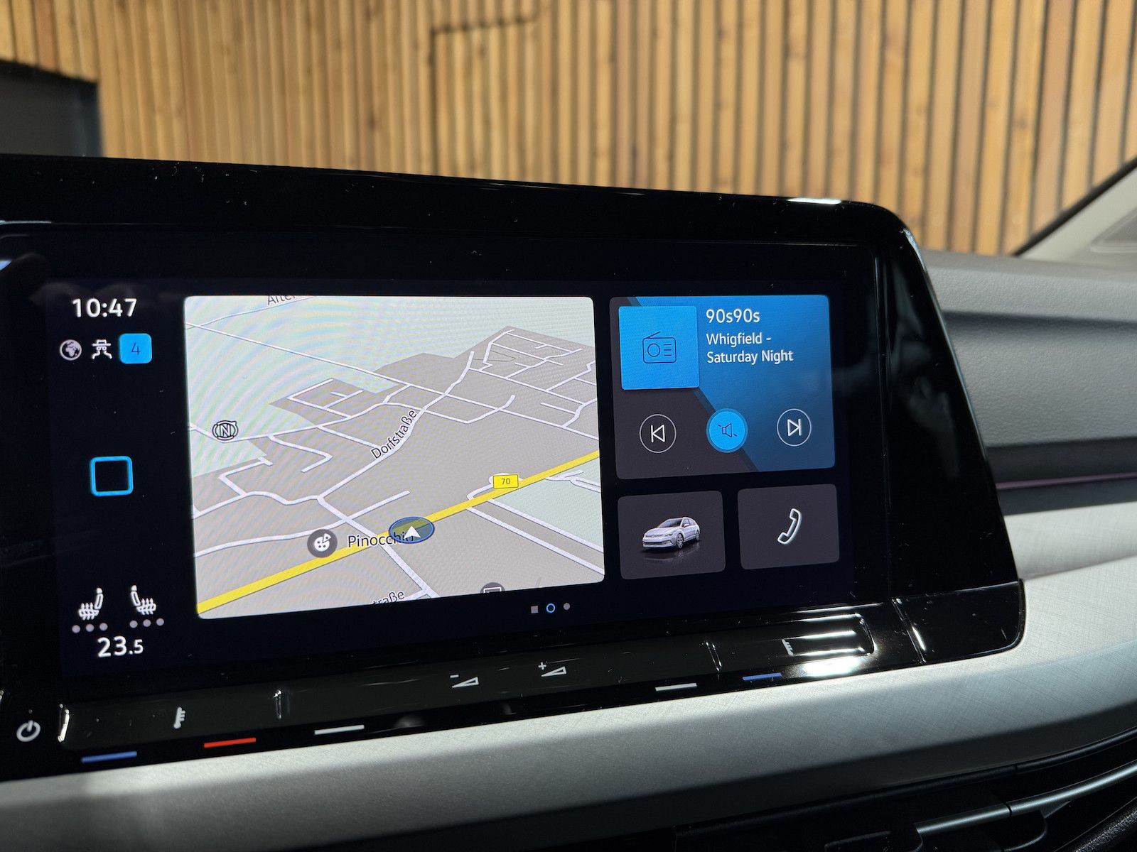 Fahrzeugabbildung Volkswagen Golf Variant 2,0 TDI DSG *Navi*ACC*LED*AHK*Kam*