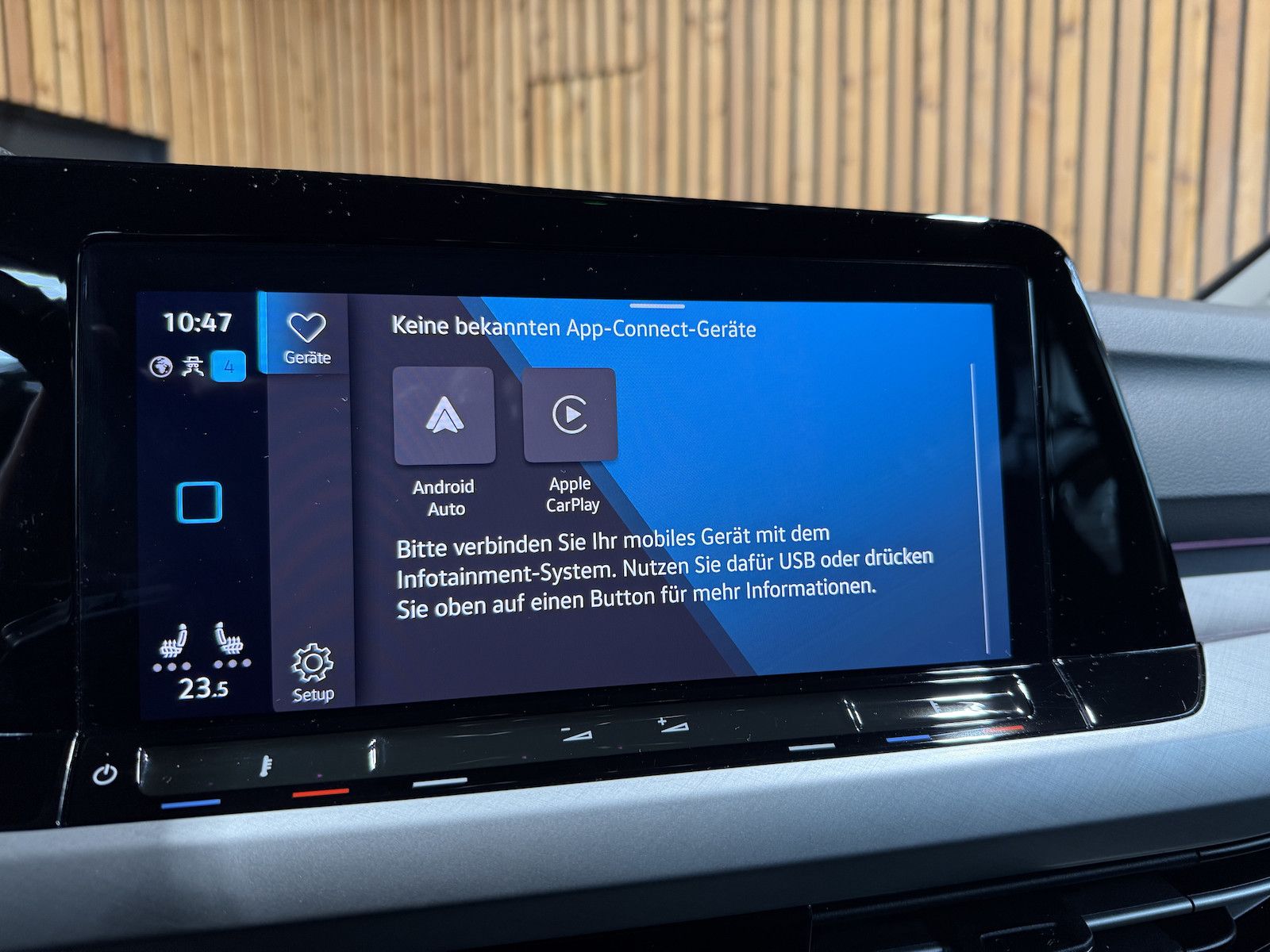 Fahrzeugabbildung Volkswagen Golf Variant 2,0 TDI DSG *Navi*ACC*LED*AHK*Kam*