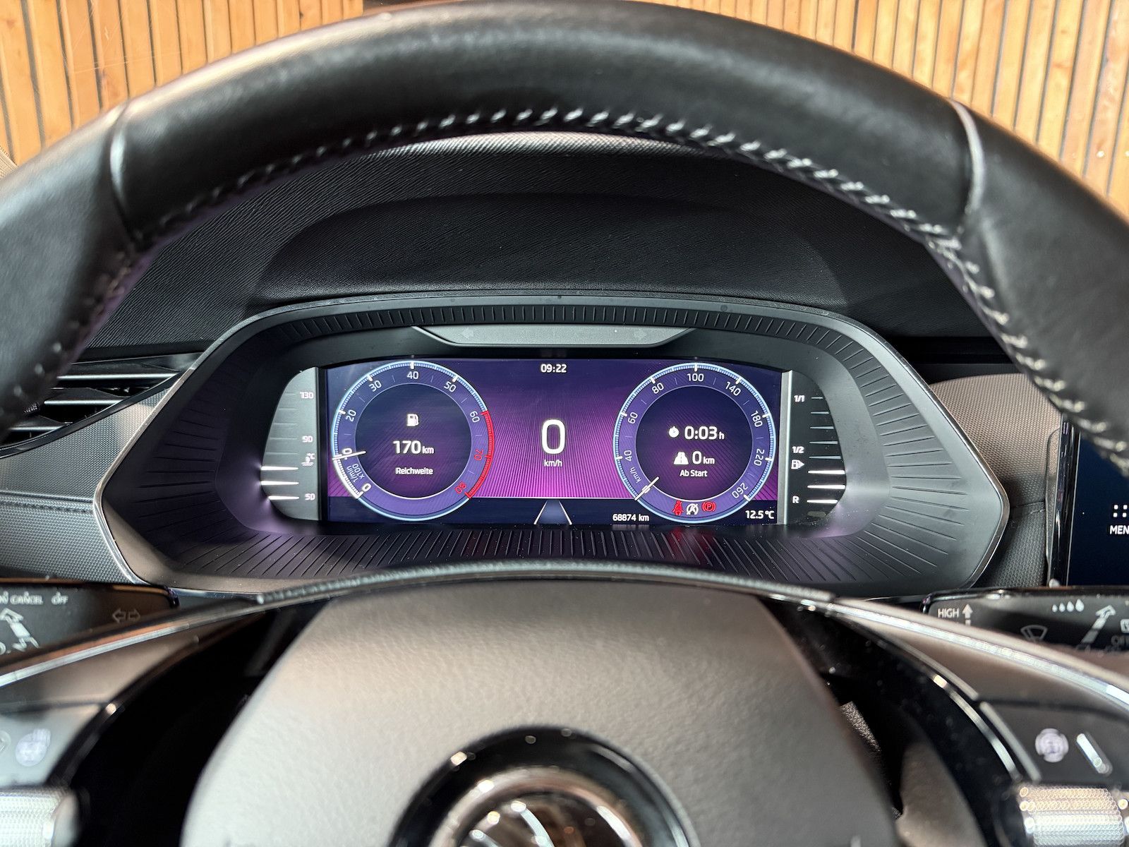 Fahrzeugabbildung SKODA Octavia Combi TSI *Navi*LED*Kessy*Virtual*Tempo*