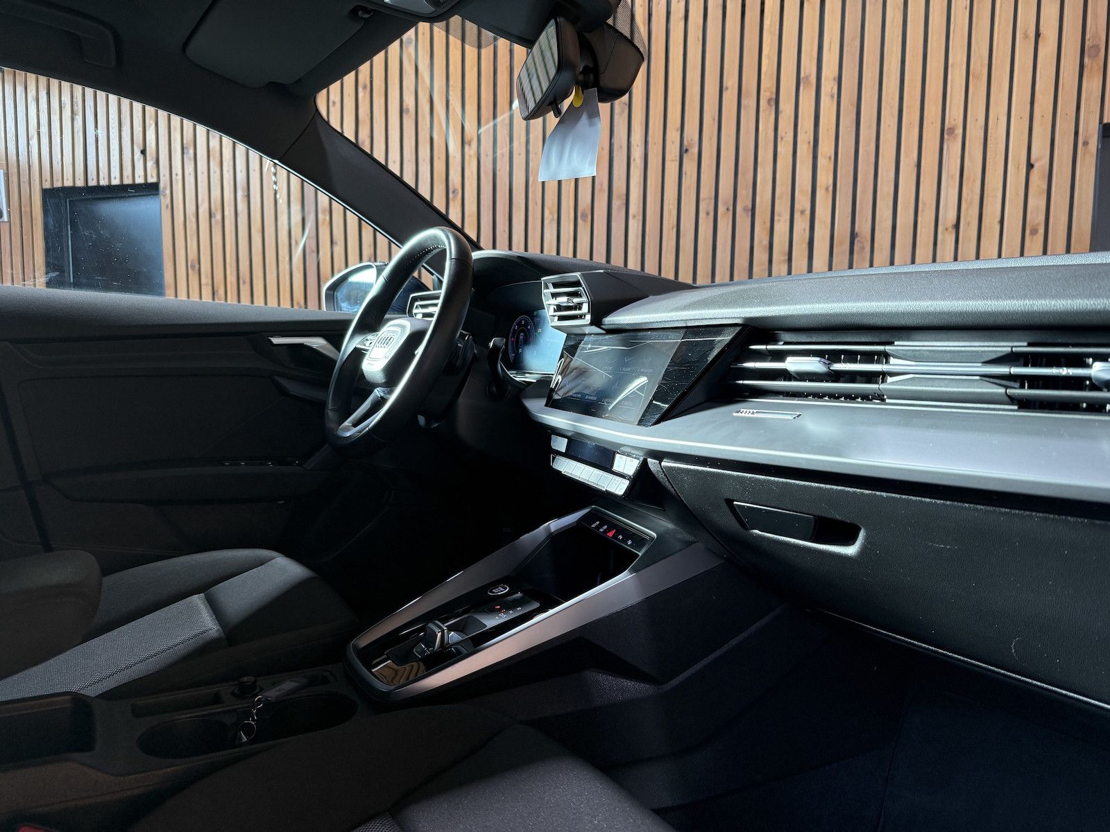 Fahrzeugabbildung Audi A3 Sportback advanced TDI *Navi*LED*Kam*Virtual*