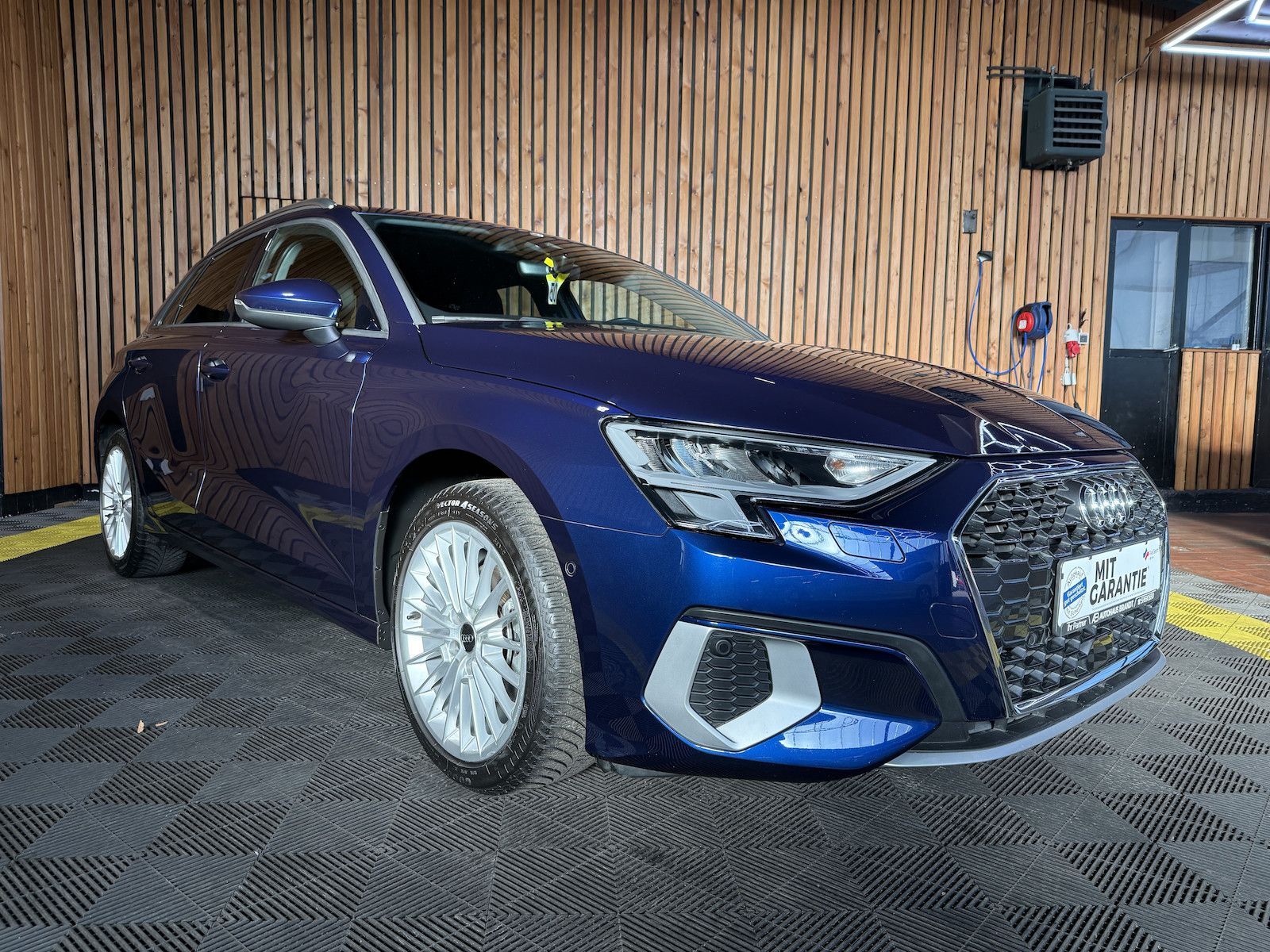 Fahrzeugabbildung Audi A3 Sportback advanced TDI *Navi*LED*Kam*Virtual*