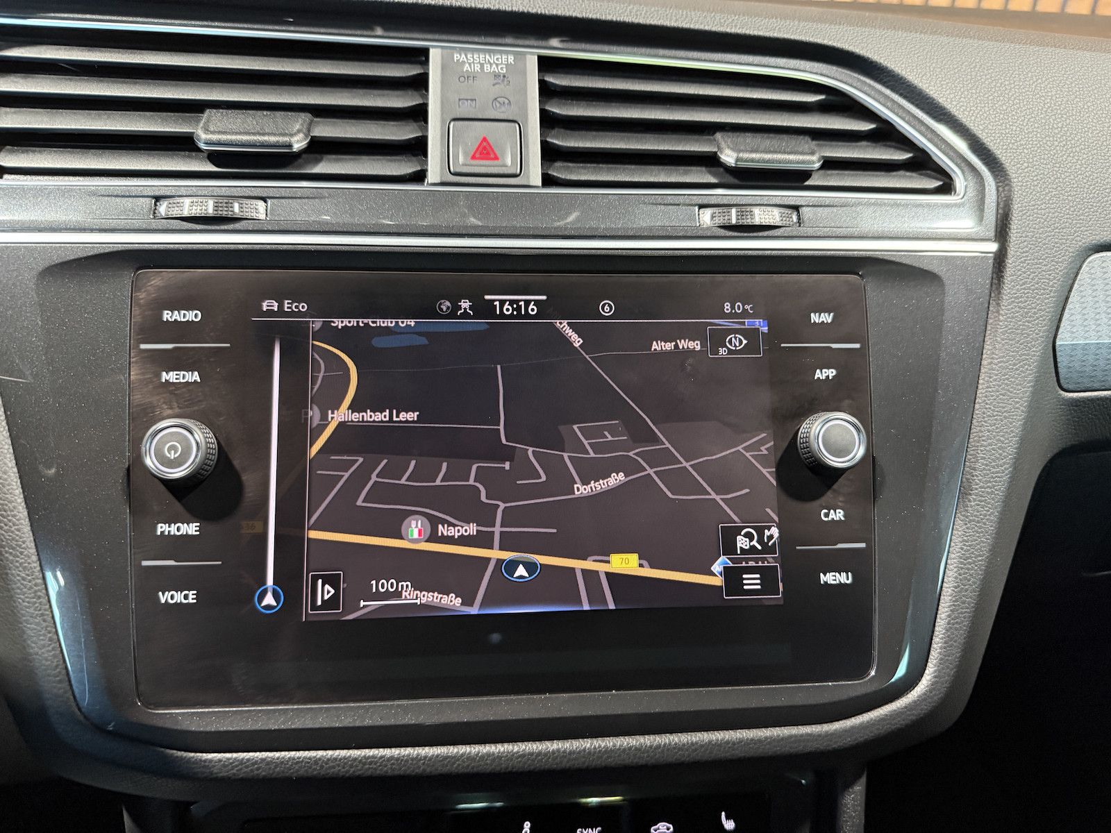 Fahrzeugabbildung Volkswagen Tiguan 2,0 TDI 4Motion DSG *Navi*ACC*Kam*LED*AHK